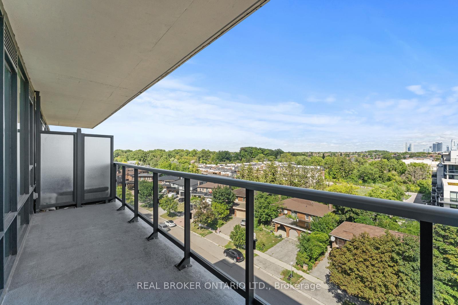 Photo 29 of Unit 722, 4800 Highway 7, Vaughan, East Woodbridge — HOMEH