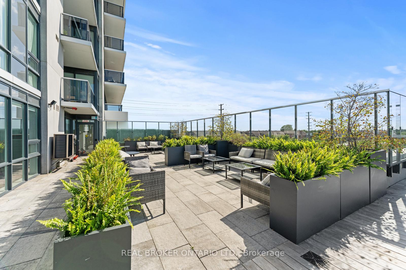 Photo 35 of Unit 722, 4800 Highway 7, Vaughan, East Woodbridge — HOMEH