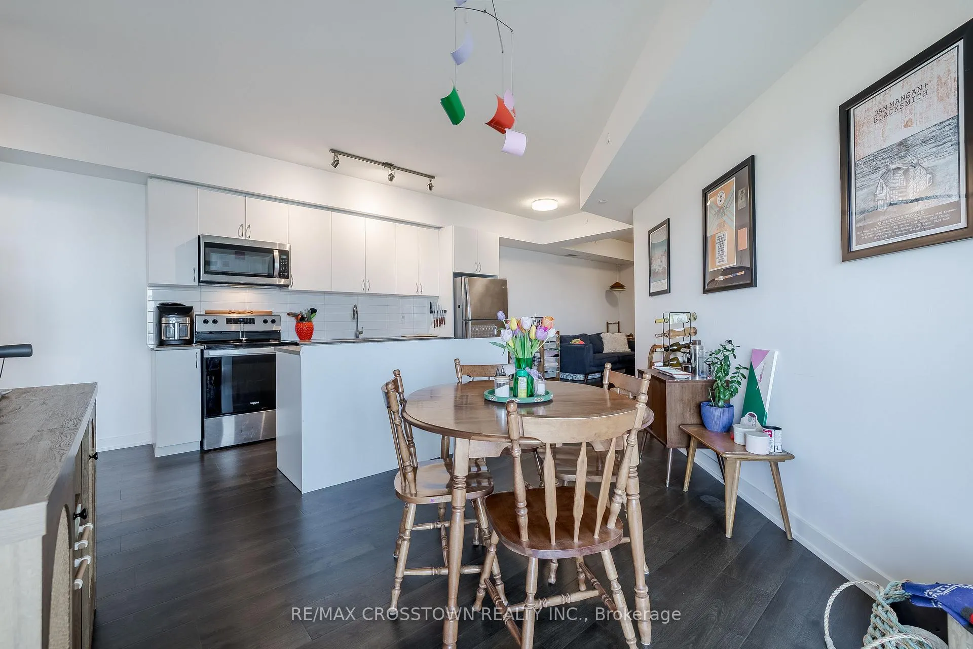 Photo 14 of Unit 908, 56 Lakeside Terrace, Barrie, Little Lake — HOMEH
