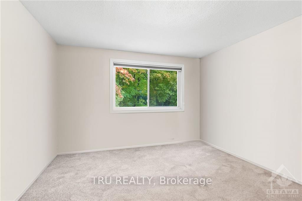 Photo 10 of 127 Renova, Ottawa, Riverview Park — HOMEH