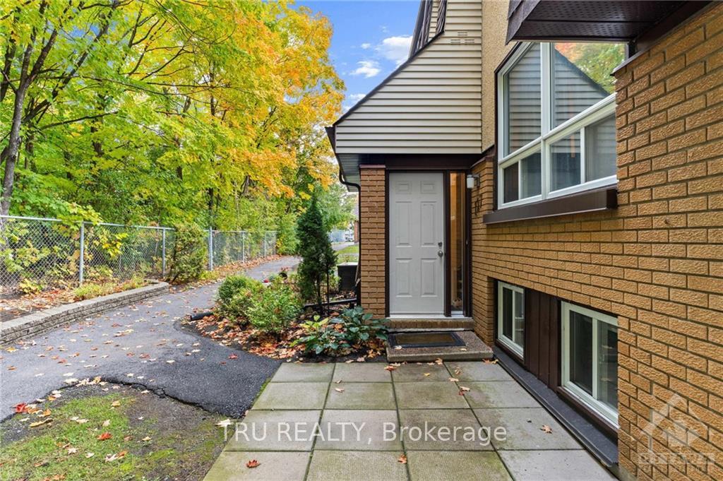 Photo 13 of 127 Renova, Ottawa, Riverview Park — HOMEH