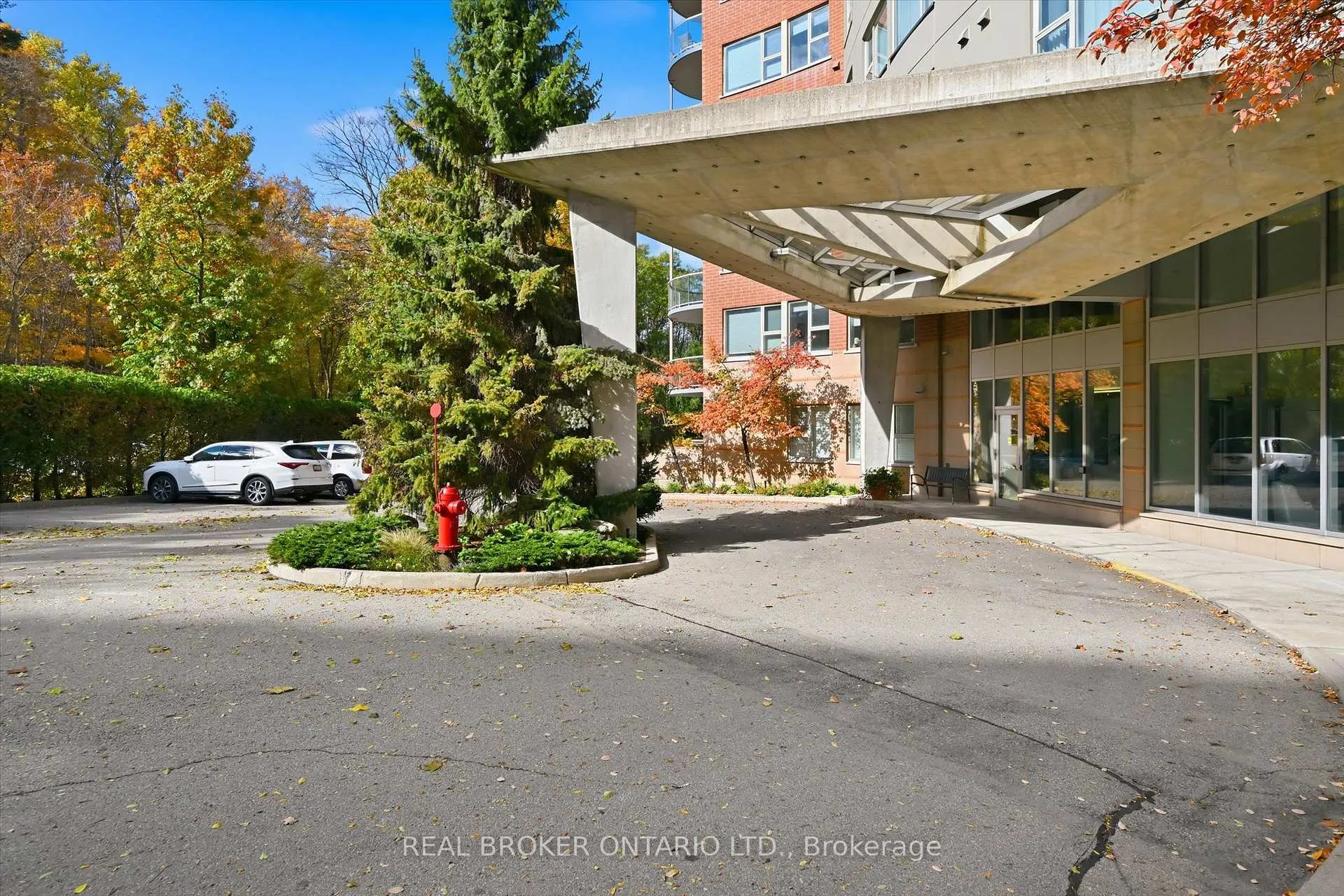 Photo 2 of Unit 207, 77 Governors Road, Hamilton, Dundas — HOMEH