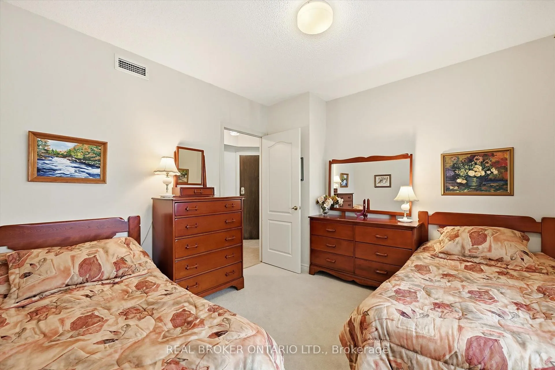 Photo 31 of Unit 207, 77 Governors Road, Hamilton, Dundas — HOMEH