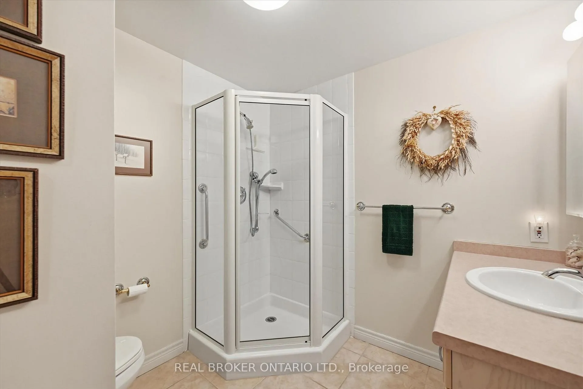 Photo 33 of Unit 207, 77 Governors Road, Hamilton, Dundas — HOMEH