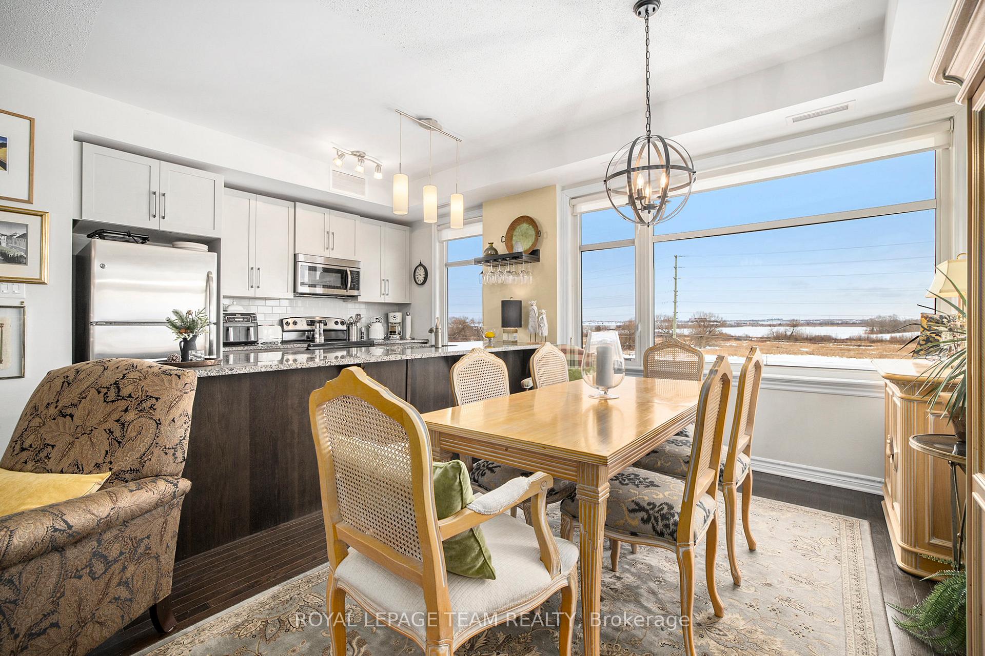 Photo 9 of Unit 301, 150 Guelph, Ottawa, Kanata - Kanata Lakes/Heritage Hills — HOMEH
