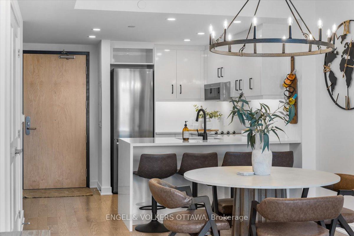 Photo 6 of Unit 1704, 340 Queen Street, Ottawa, Ottawa Centre — HOMEH