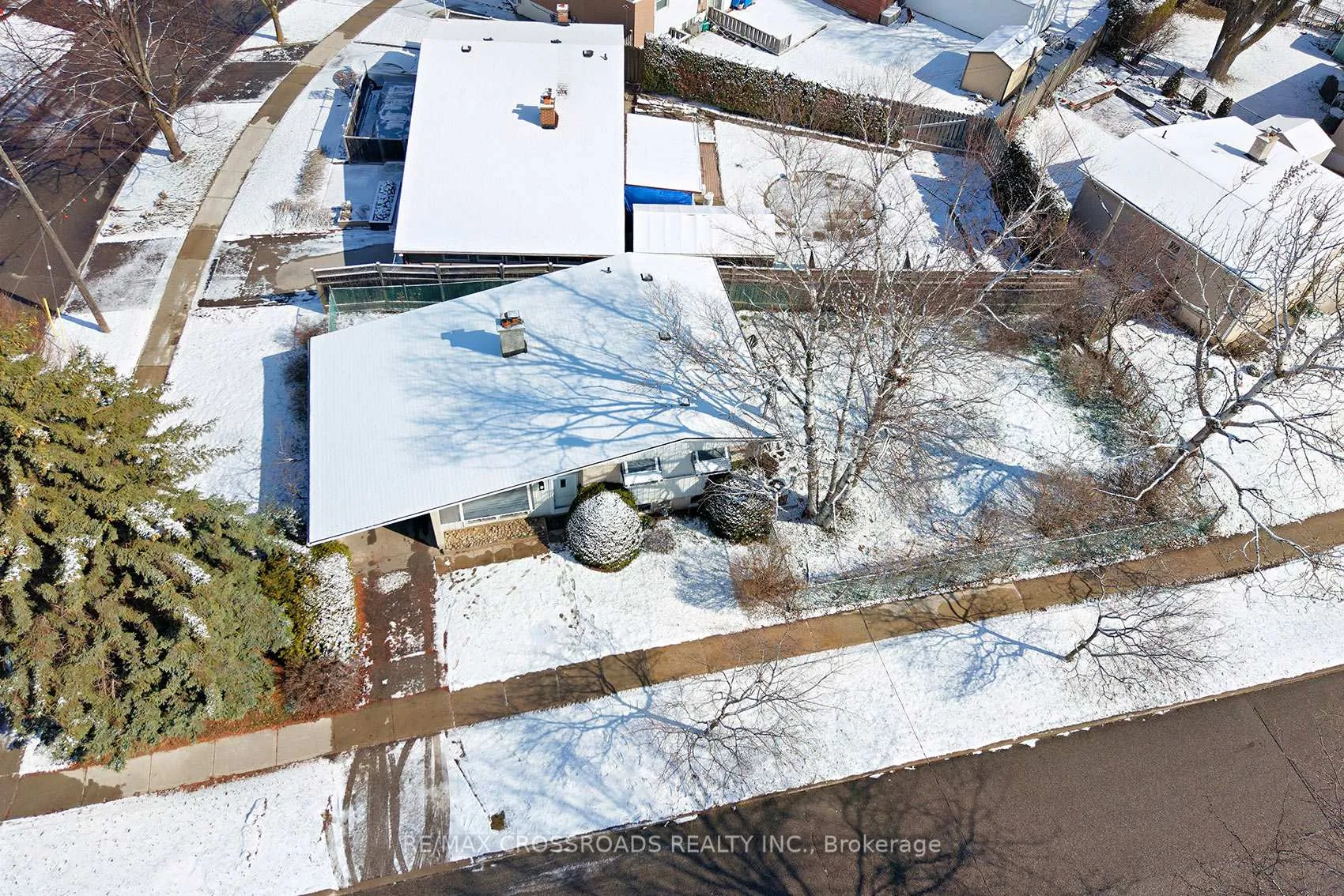Photo 4 of 42 Benleigh Drive, Scarborough, Woburn — HOMEH