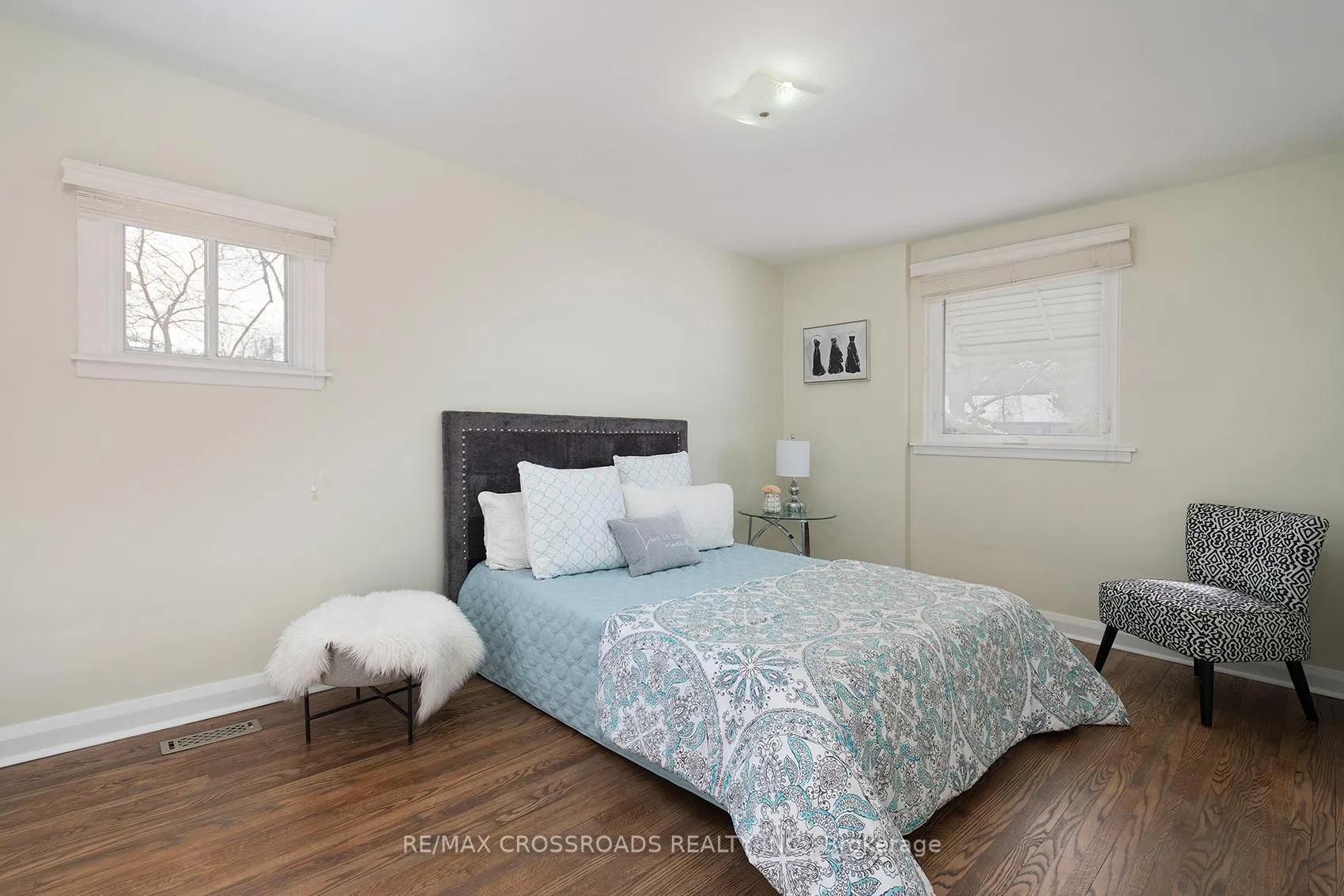 Photo 15 of 42 Benleigh Drive, Scarborough, Woburn — HOMEH