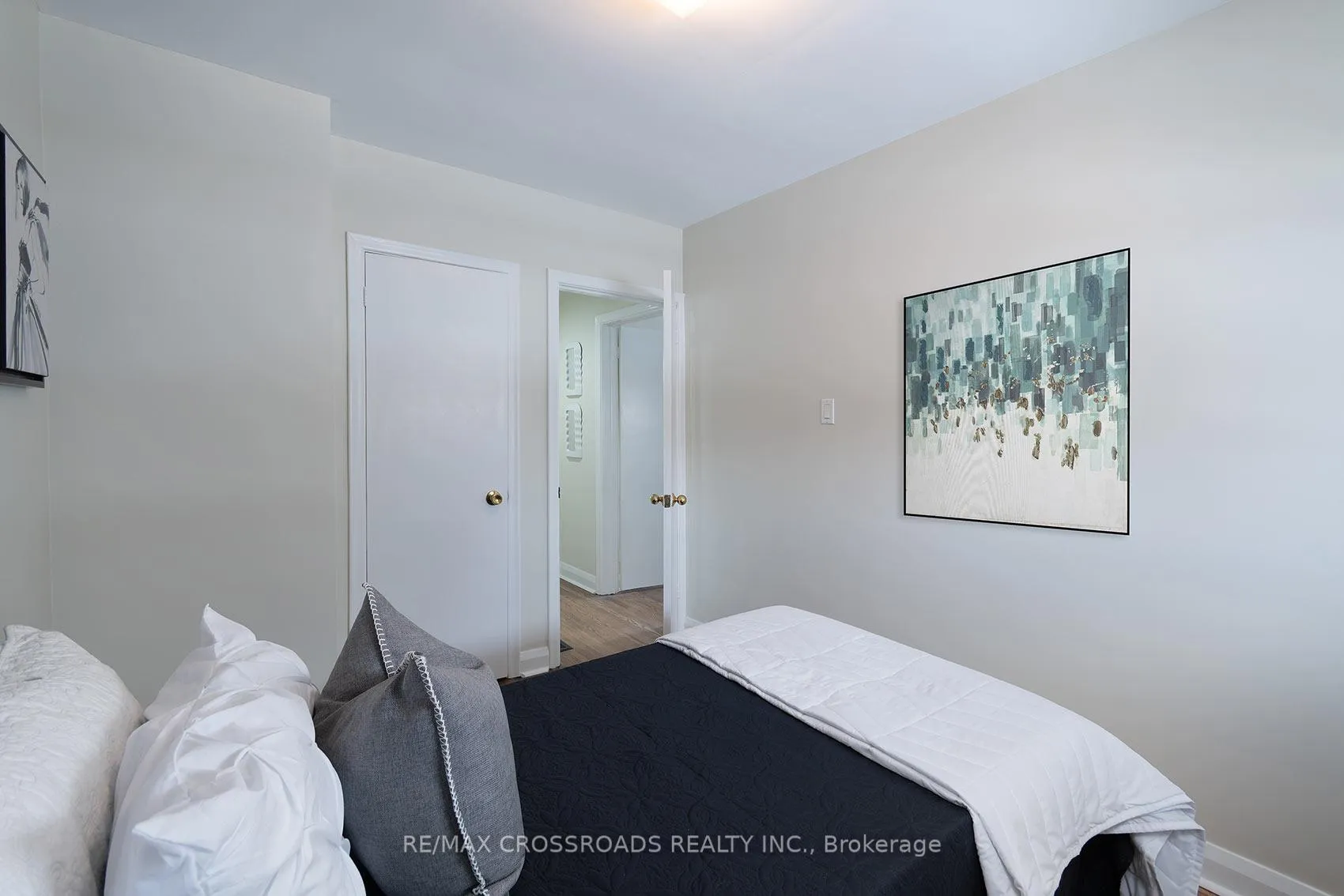 Photo 18 of 42 Benleigh Drive, Scarborough, Woburn — HOMEH