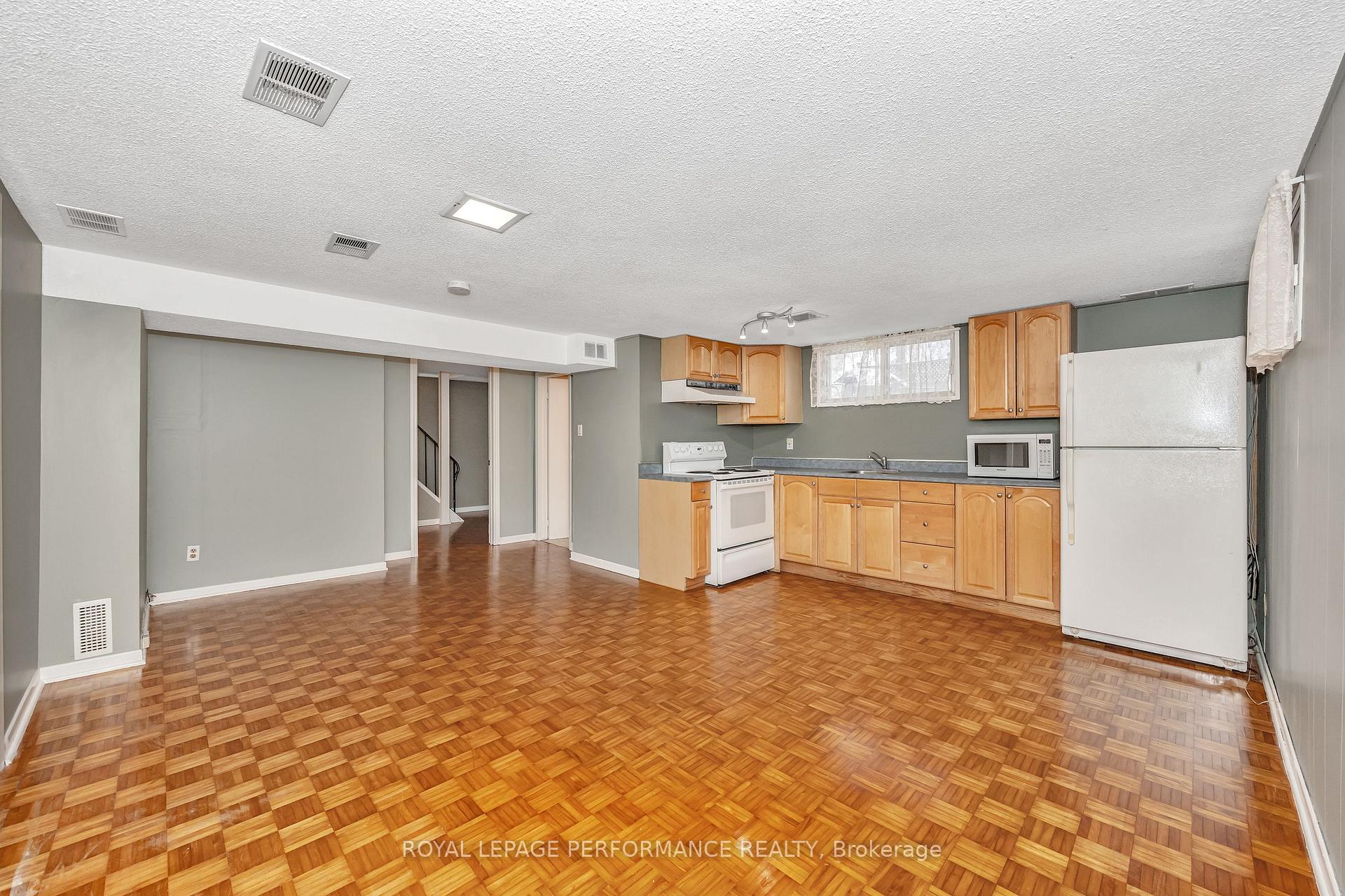 Photo 18 of 1315 Kingston Avenue, Ottawa, Carlington — HOMEH