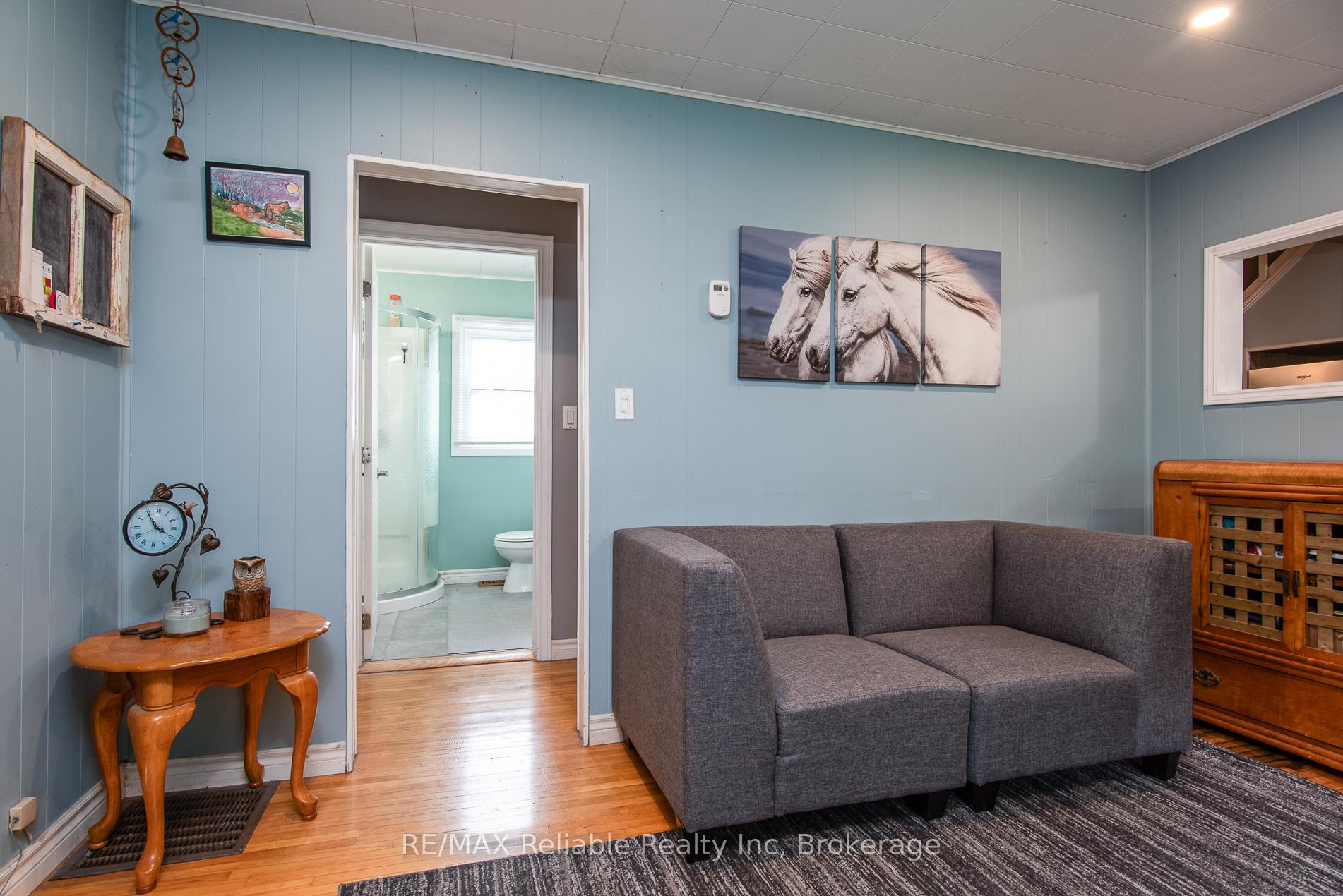 Photo 9 of 51 Dunlop Street, Central Huron, Clinton — HOMEH