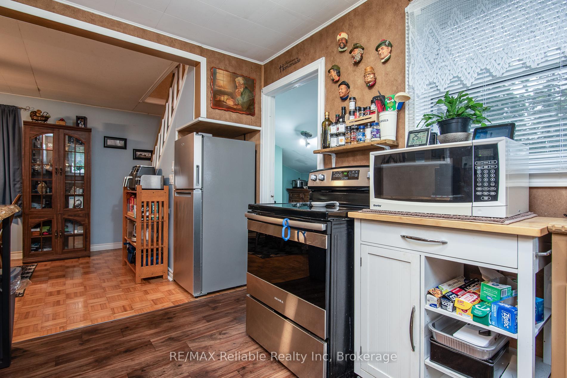 Photo 12 of 51 Dunlop Street, Central Huron, Clinton — HOMEH