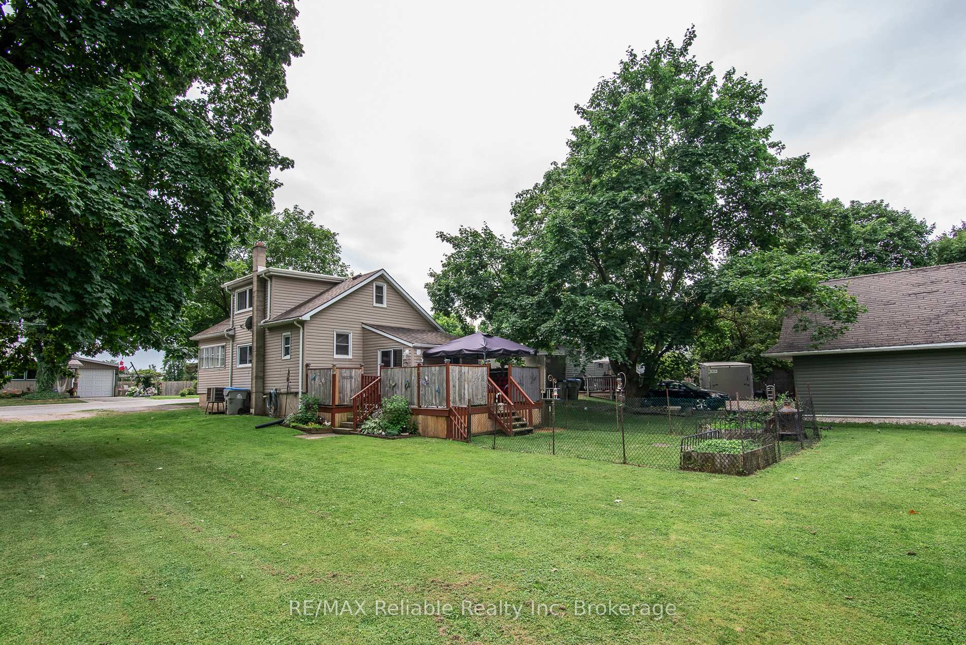 Photo 30 of 51 Dunlop Street, Central Huron, Clinton — HOMEH