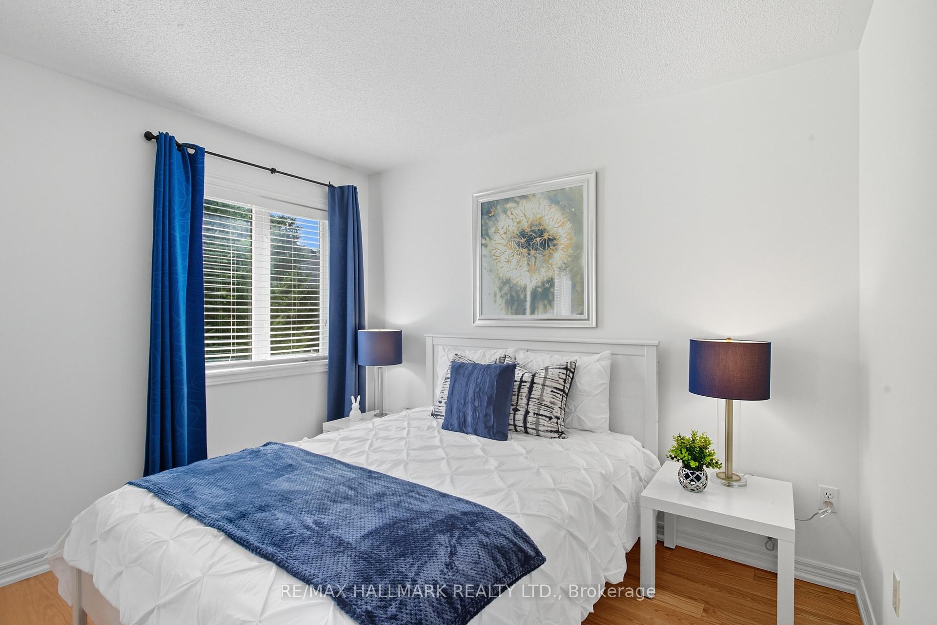 Photo 16 of 19 Michael Way, Markham, Buttonville — HOMEH