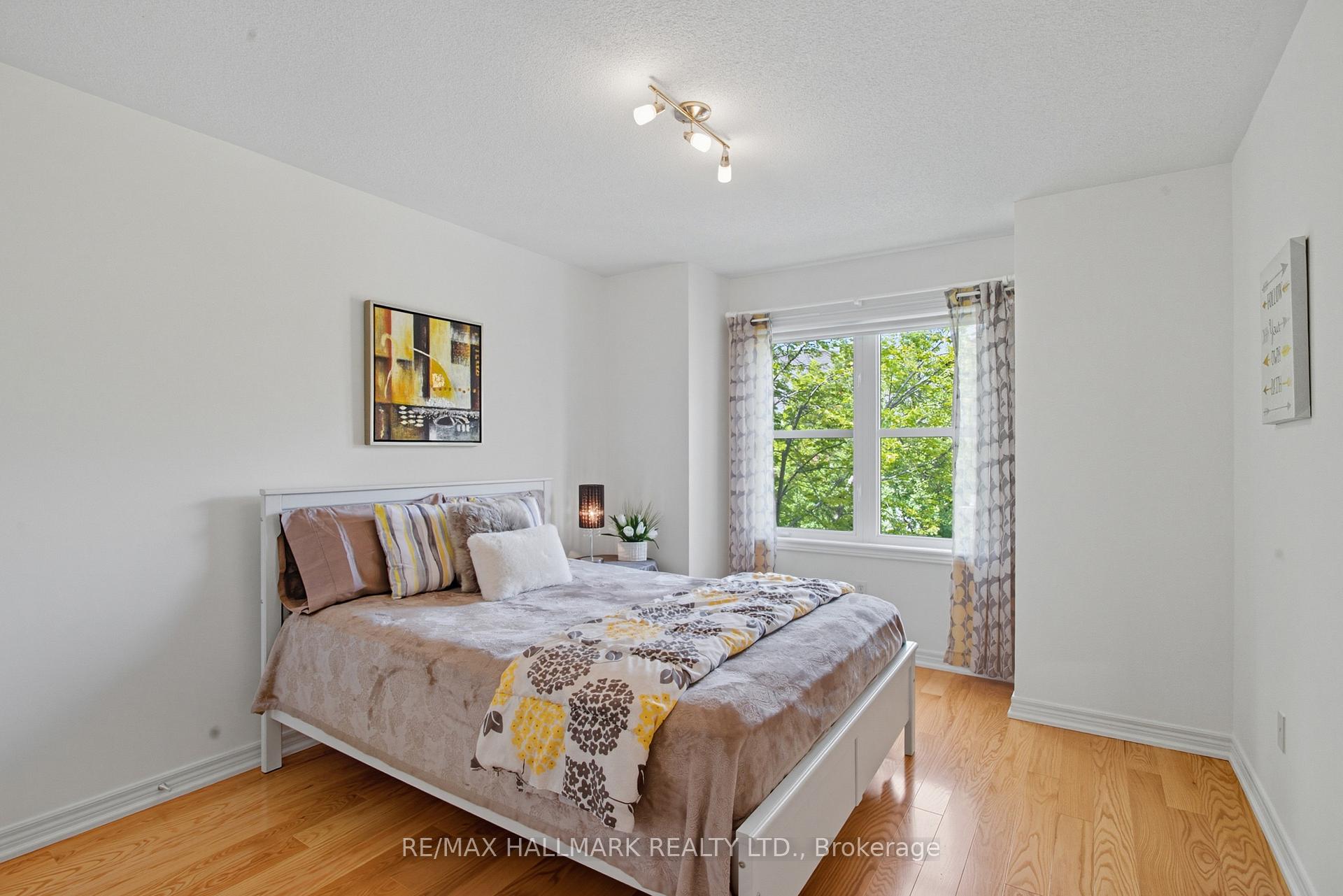 Photo 19 of 19 Michael Way, Markham, Buttonville — HOMEH