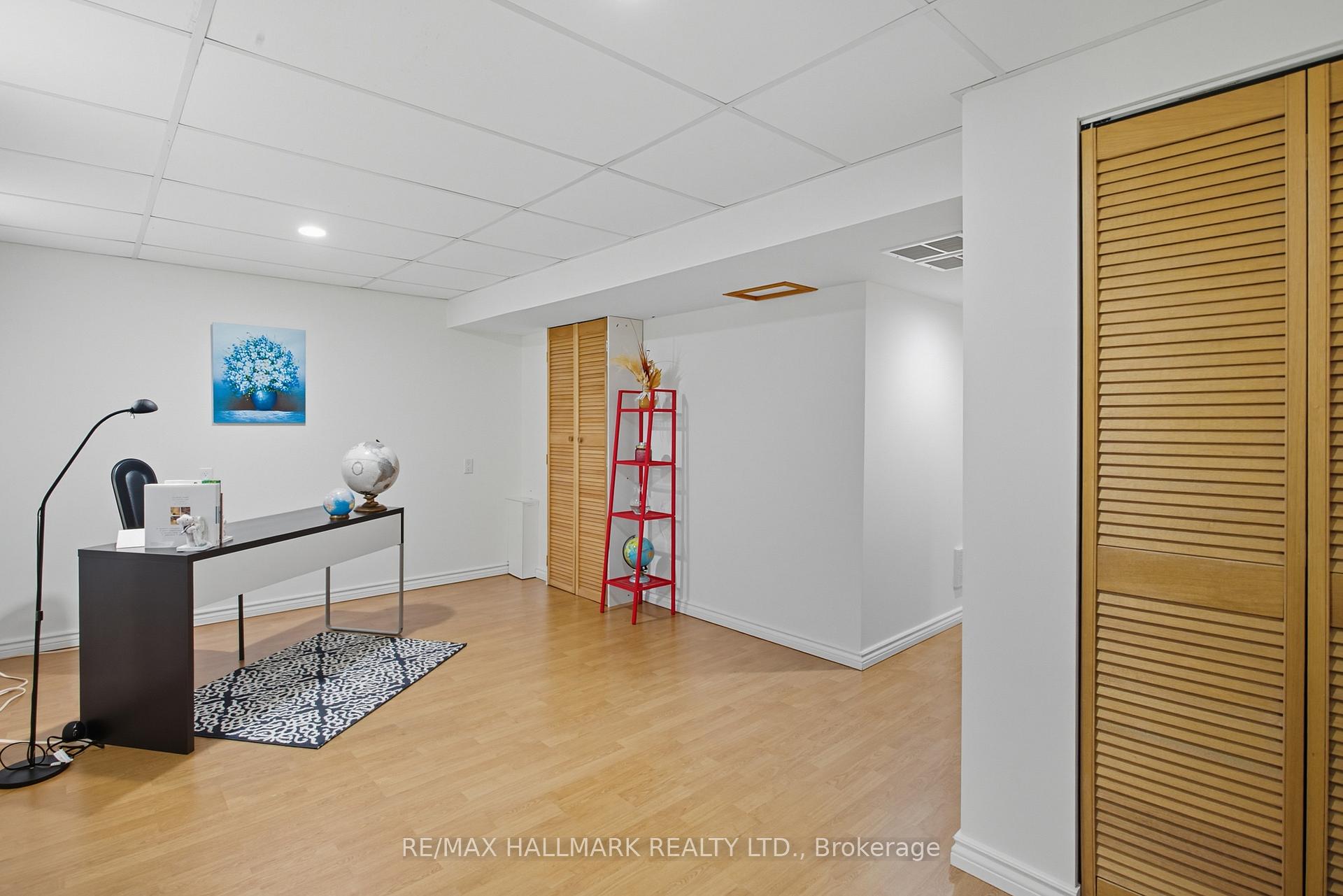 Photo 25 of 19 Michael Way, Markham, Buttonville — HOMEH