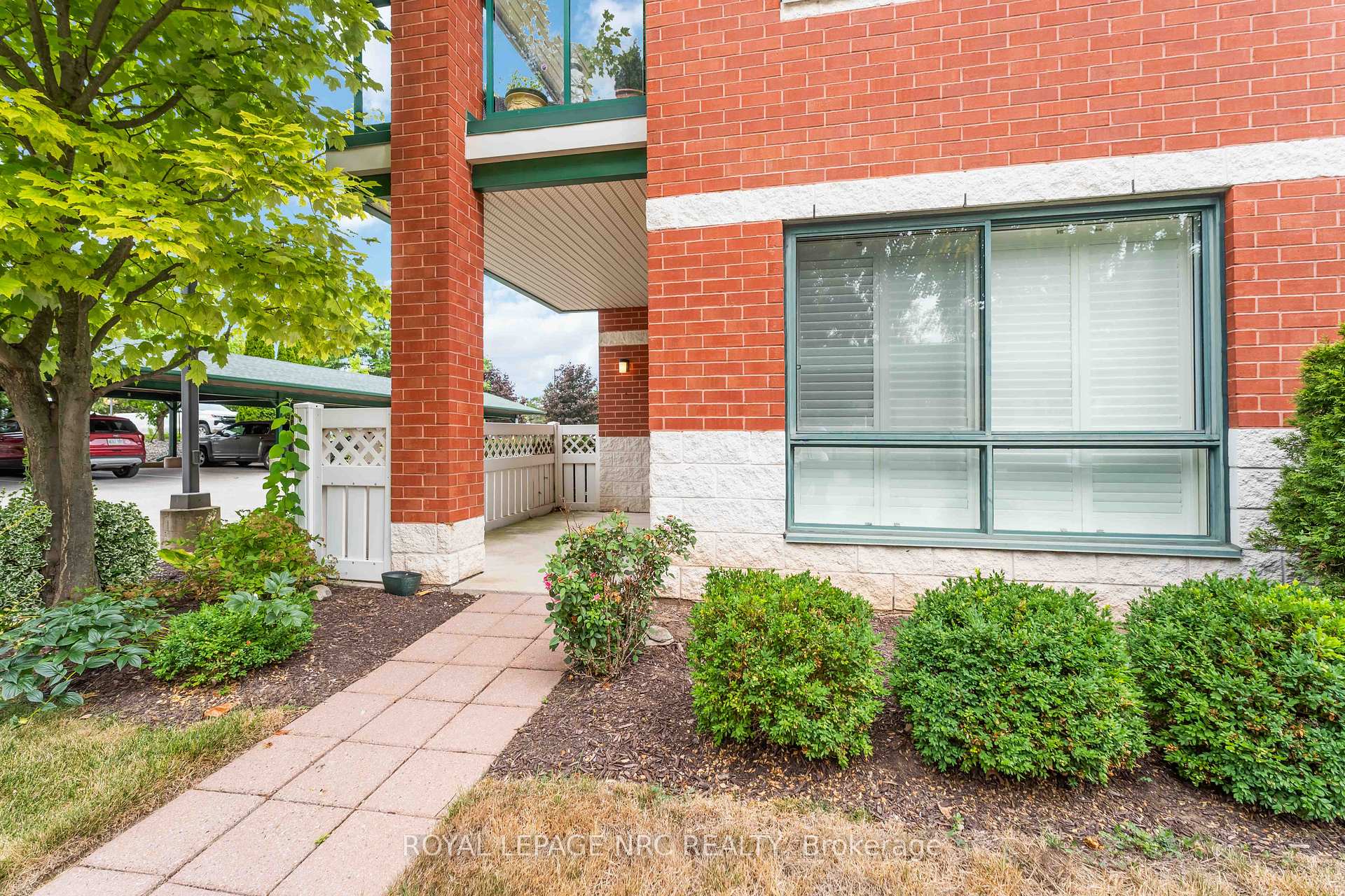 Photo 28 of Unit 101, 55 Pelham Town Square, Pelham, Fonthill — HOMEH