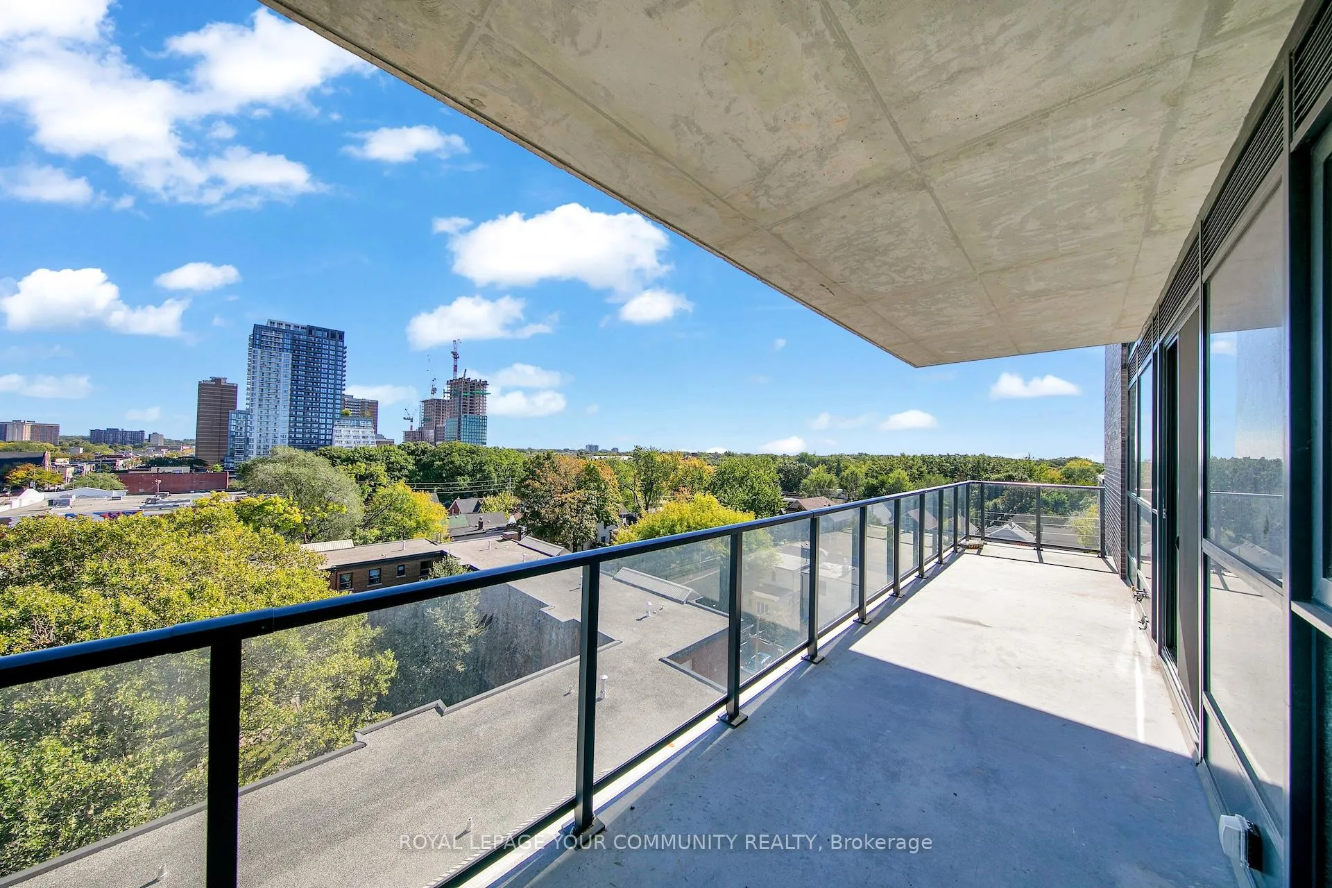 Photo 13 of Unit 712, 2369 Danforth Avenue, Toronto, East End-Danforth — HOMEH