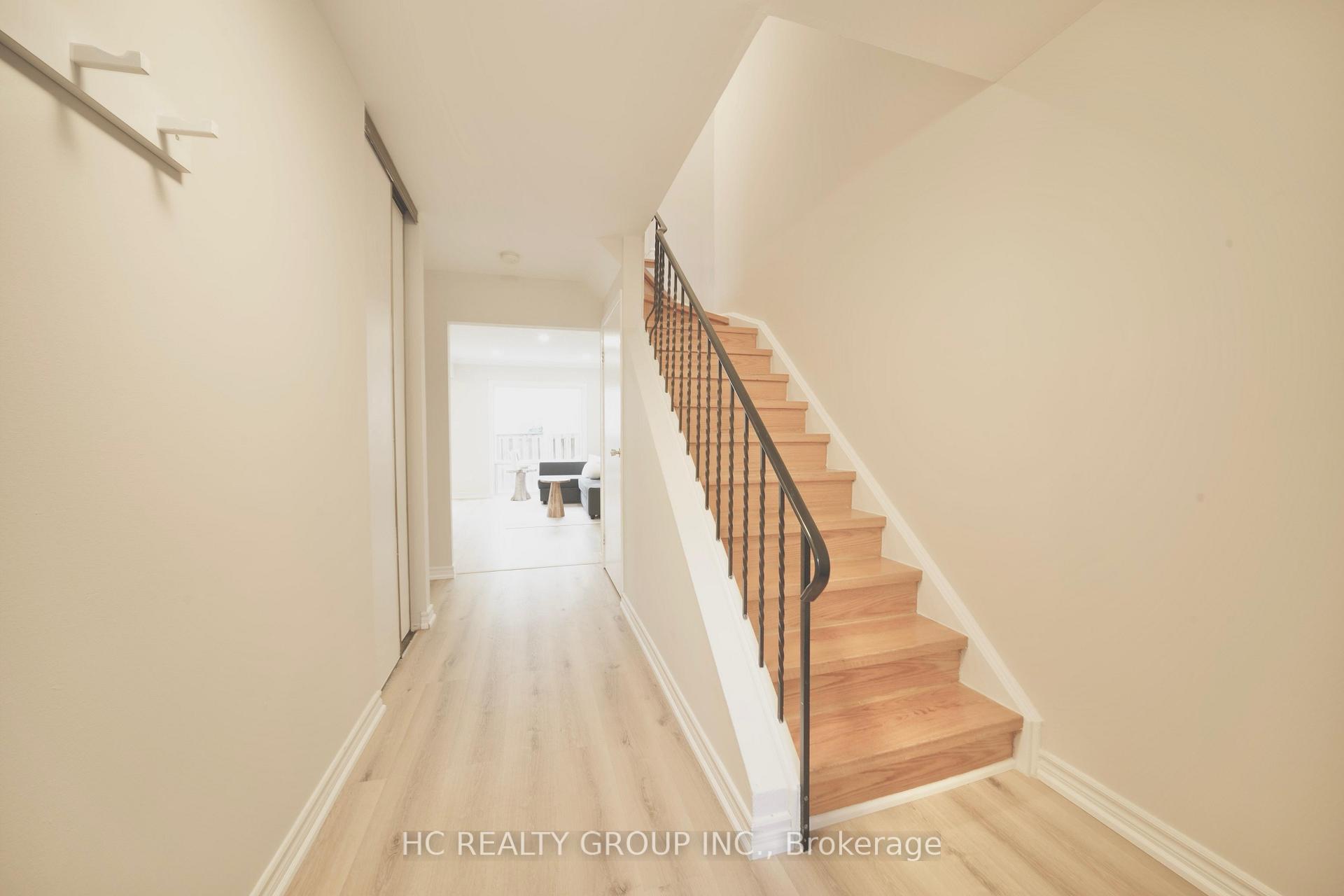 Photo 3 of Unit 7, 201 Bridletowne Circle, Scarborough, L'Amoreaux — HOMEH