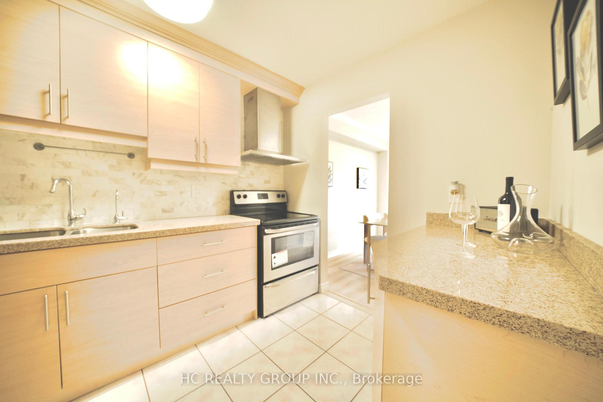 Photo 11 of Unit 7, 201 Bridletowne Circle, Scarborough, L'Amoreaux — HOMEH