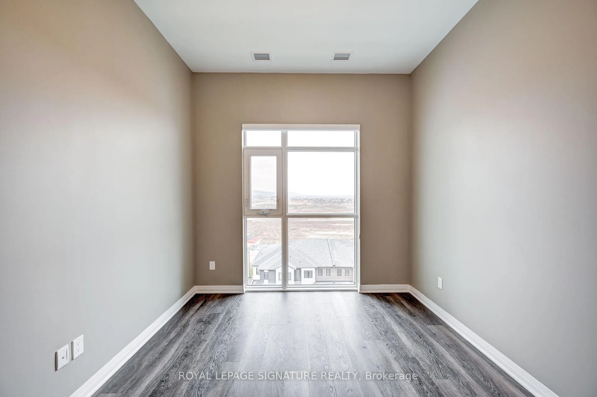 Photo 19 of Unit 616, 460 Gordon Krantz Avenue, Milton, Walker — HOMEH