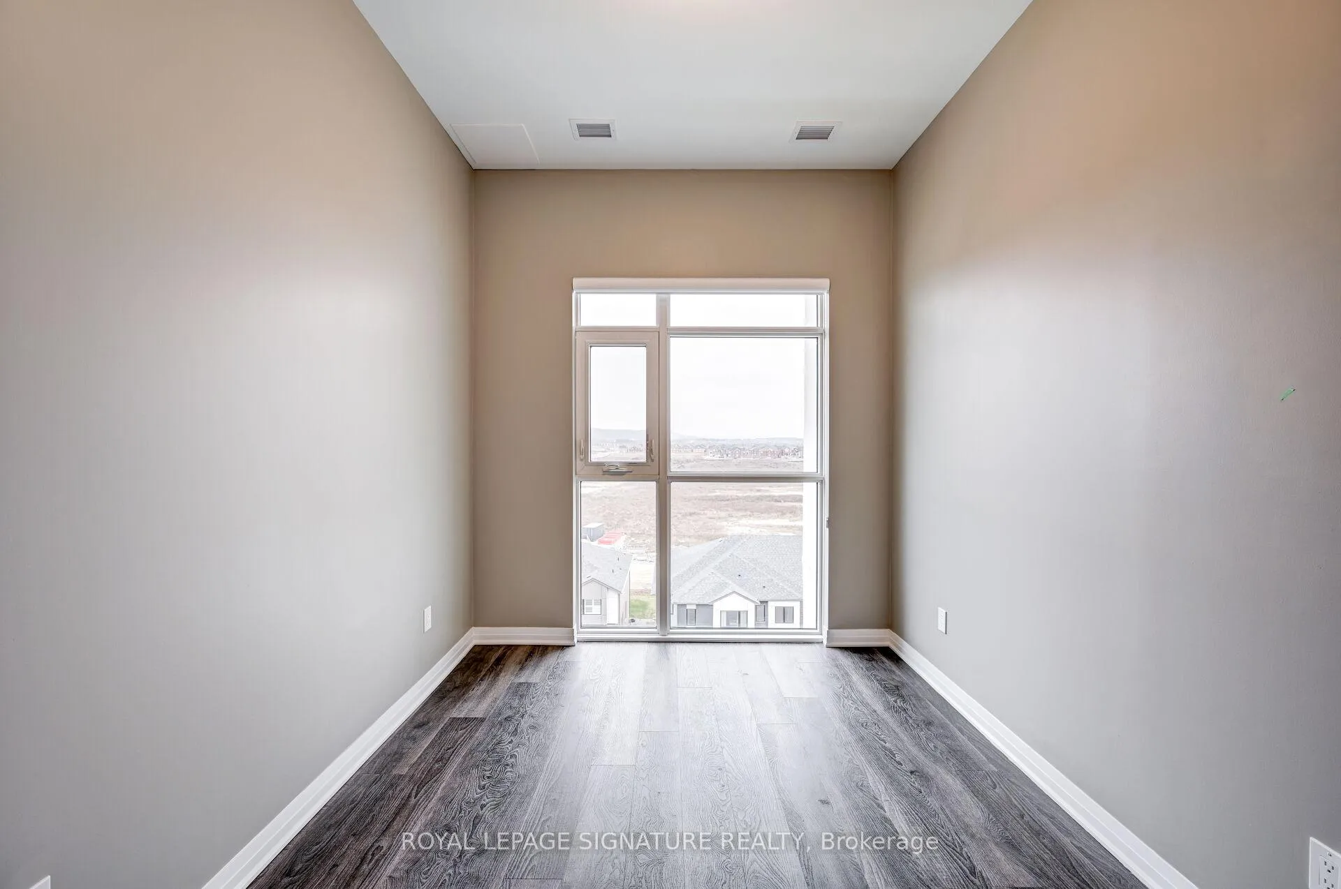 Photo 26 of Unit 616, 460 Gordon Krantz Avenue, Milton, Walker — HOMEH