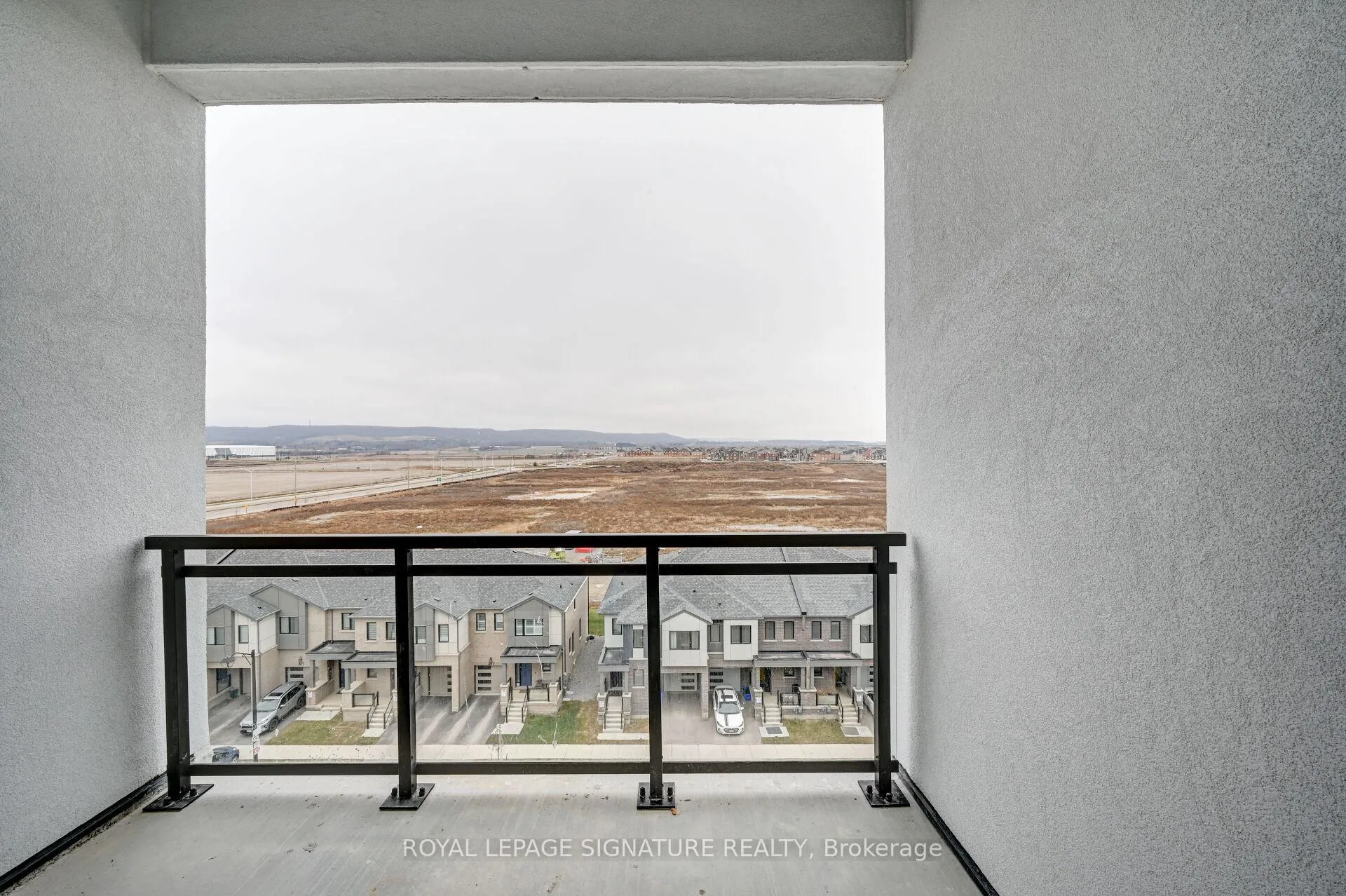 Photo 32 of Unit 616, 460 Gordon Krantz Avenue, Milton, Walker — HOMEH