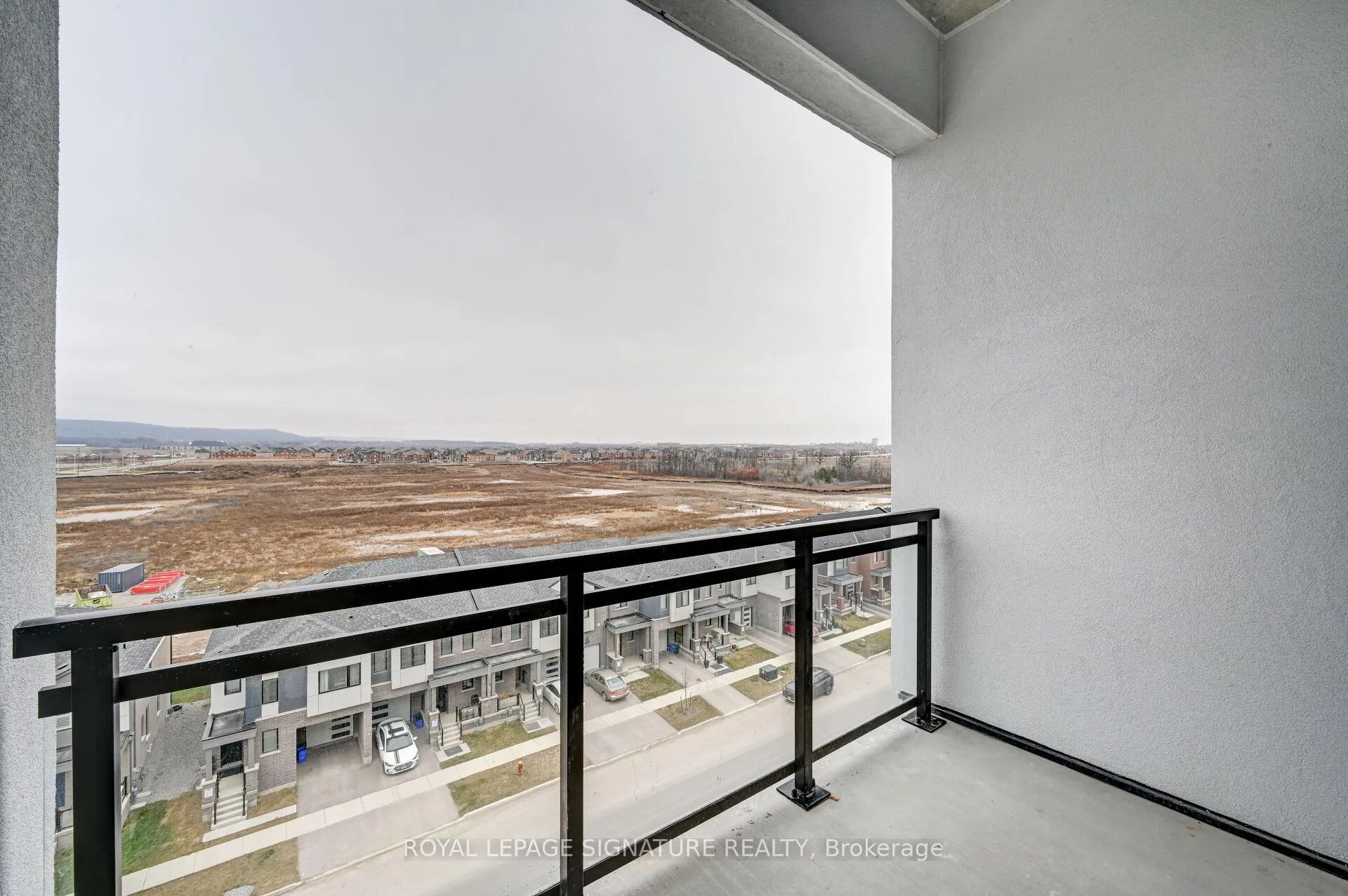Photo 33 of Unit 616, 460 Gordon Krantz Avenue, Milton, Walker — HOMEH