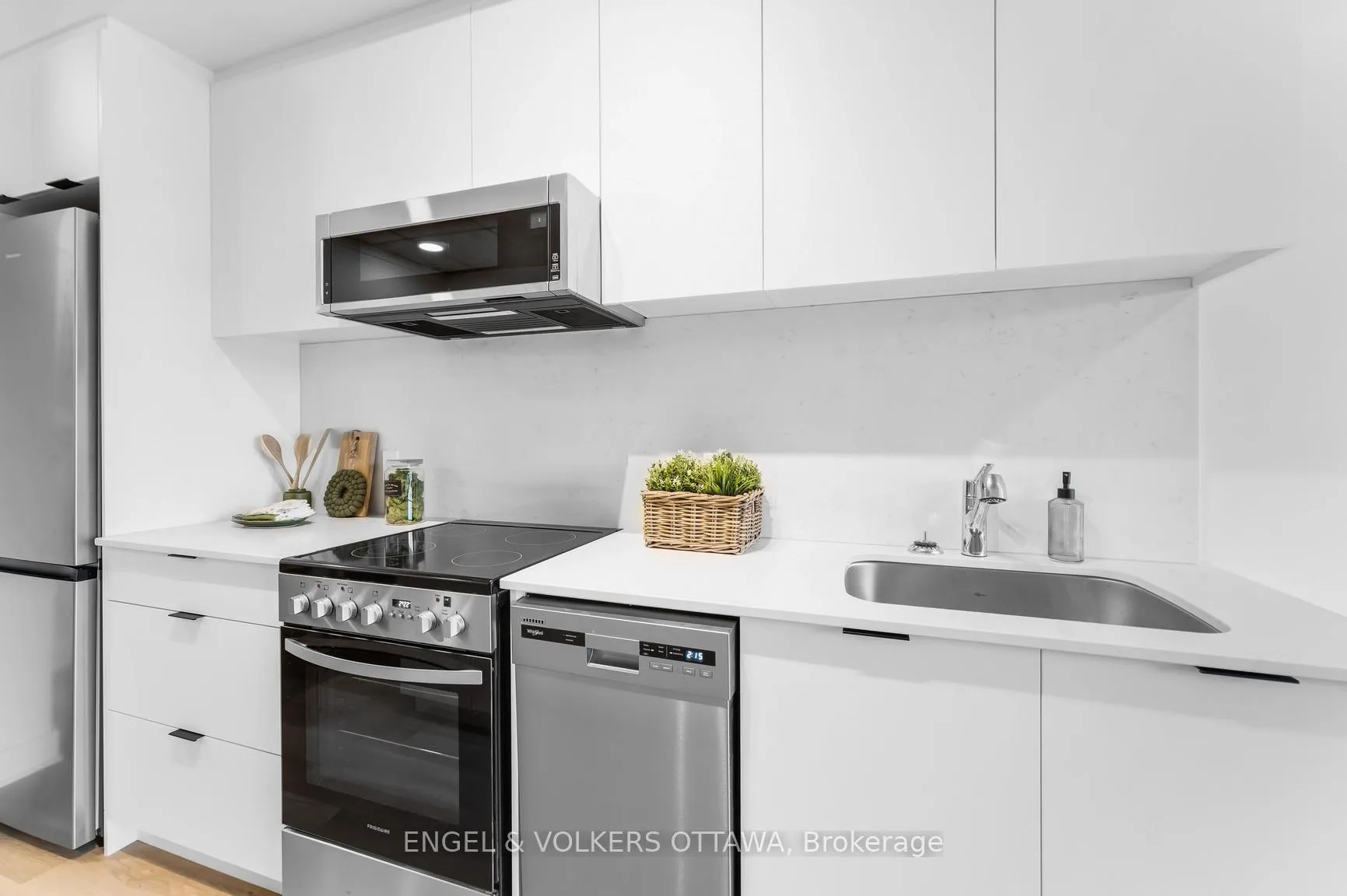 Photo 6 of Unit A701, 1655 Carling Avenue, Ottawa, Laurentianview — HOMEH