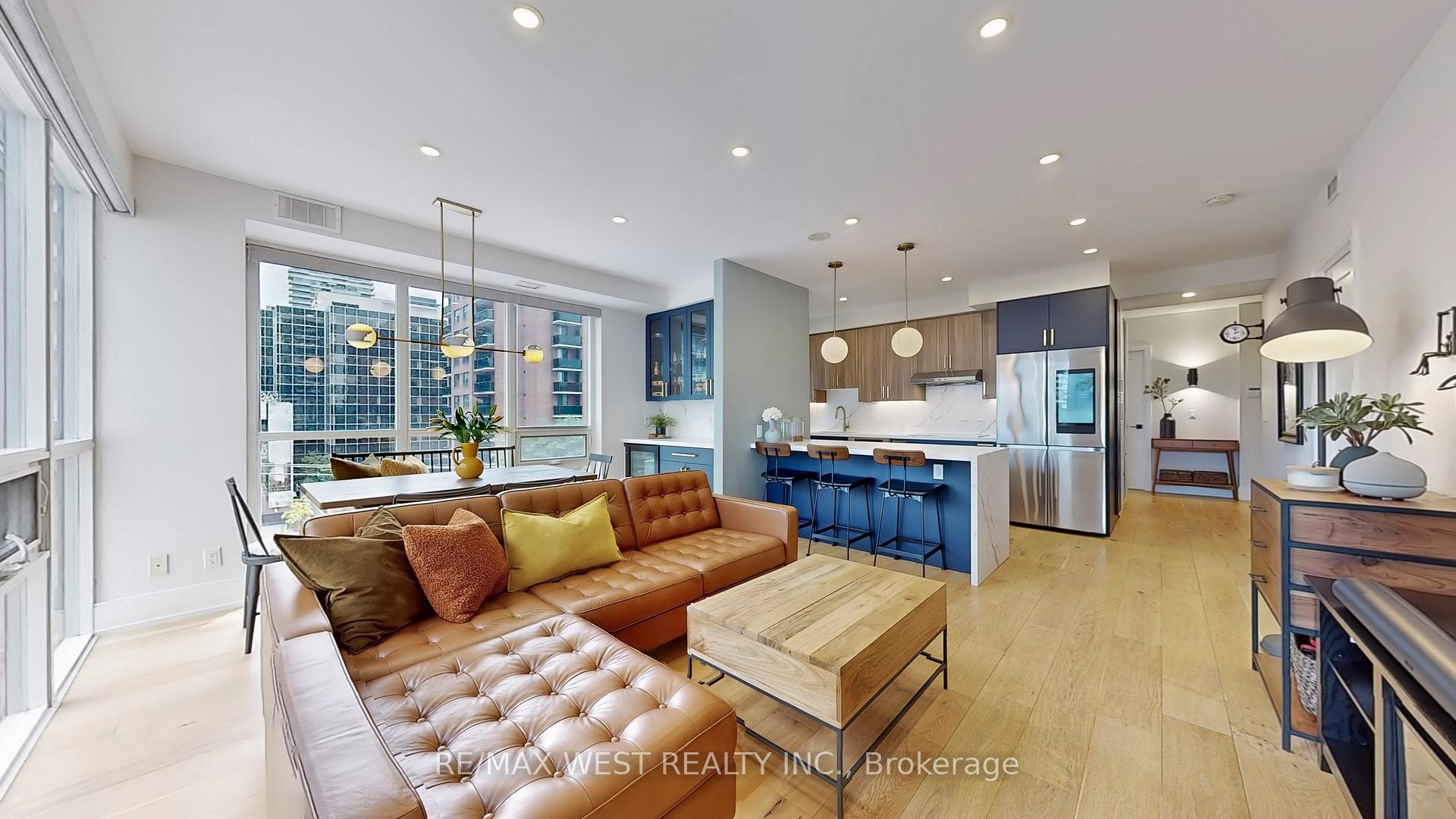 Front of Unit 314, 70 Roehampton Avenue