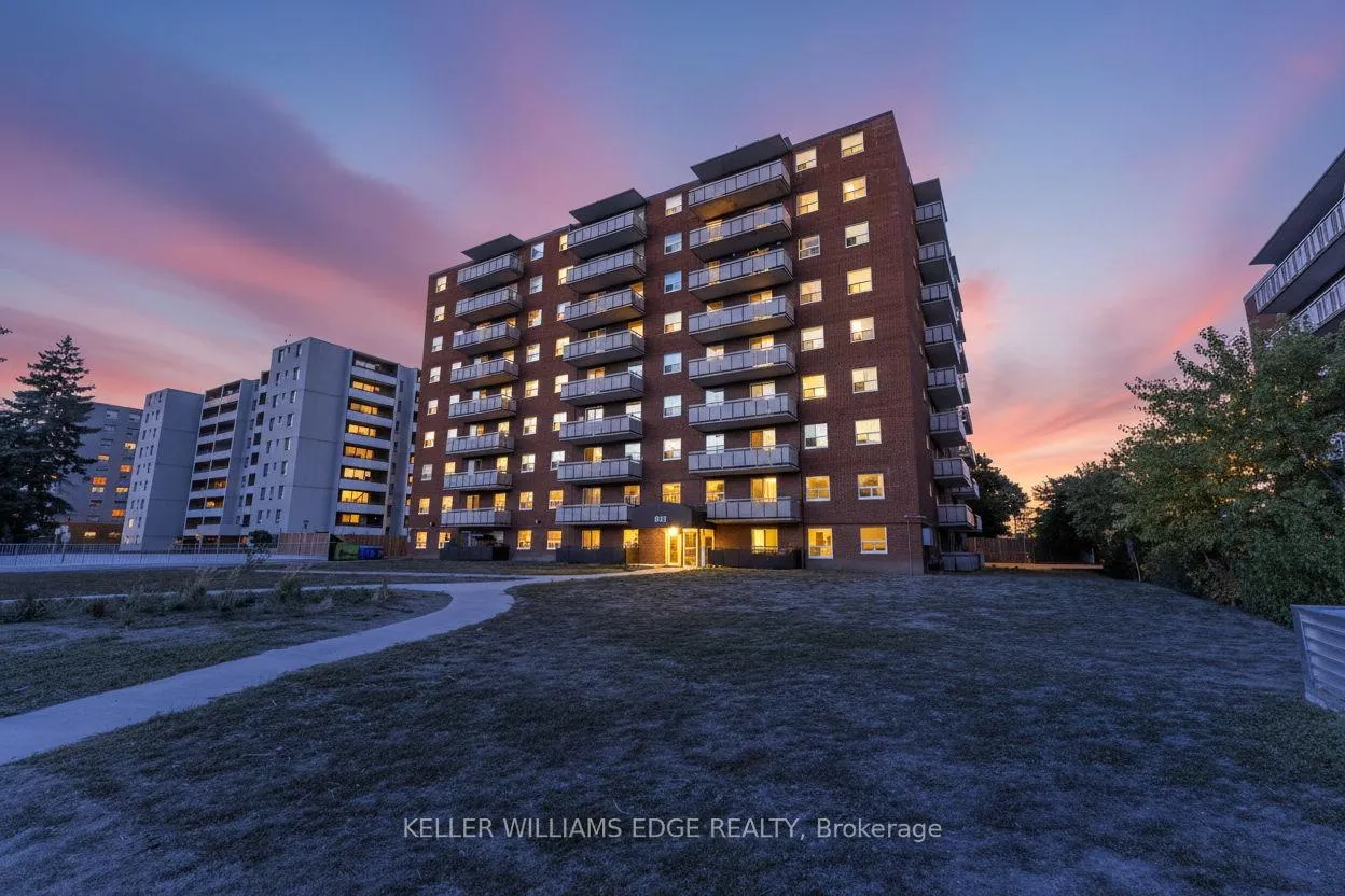 Photo 1 of Unit 802, 851 Queenston Road, Hamilton, Riverdale — HOMEH