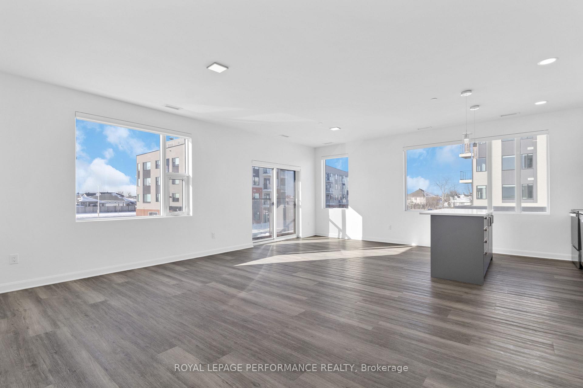 Photo 4 of Unit 211, 2065 Portobello Boulevard, Ottawa, Notting Hill/Summerside — HOMEH
