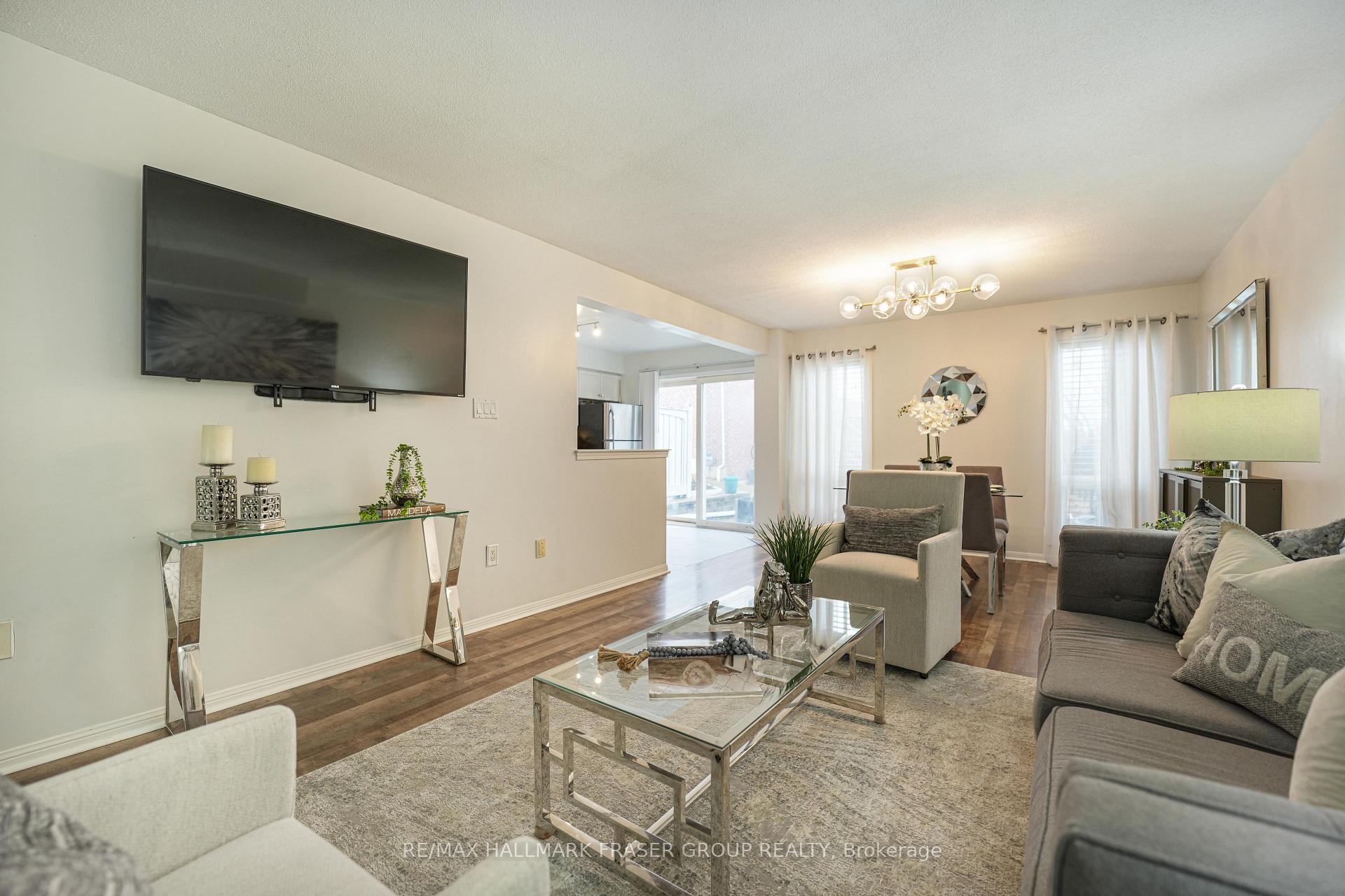 Photo 6 of 73 Torr Lane, Ajax, Central — HOMEH