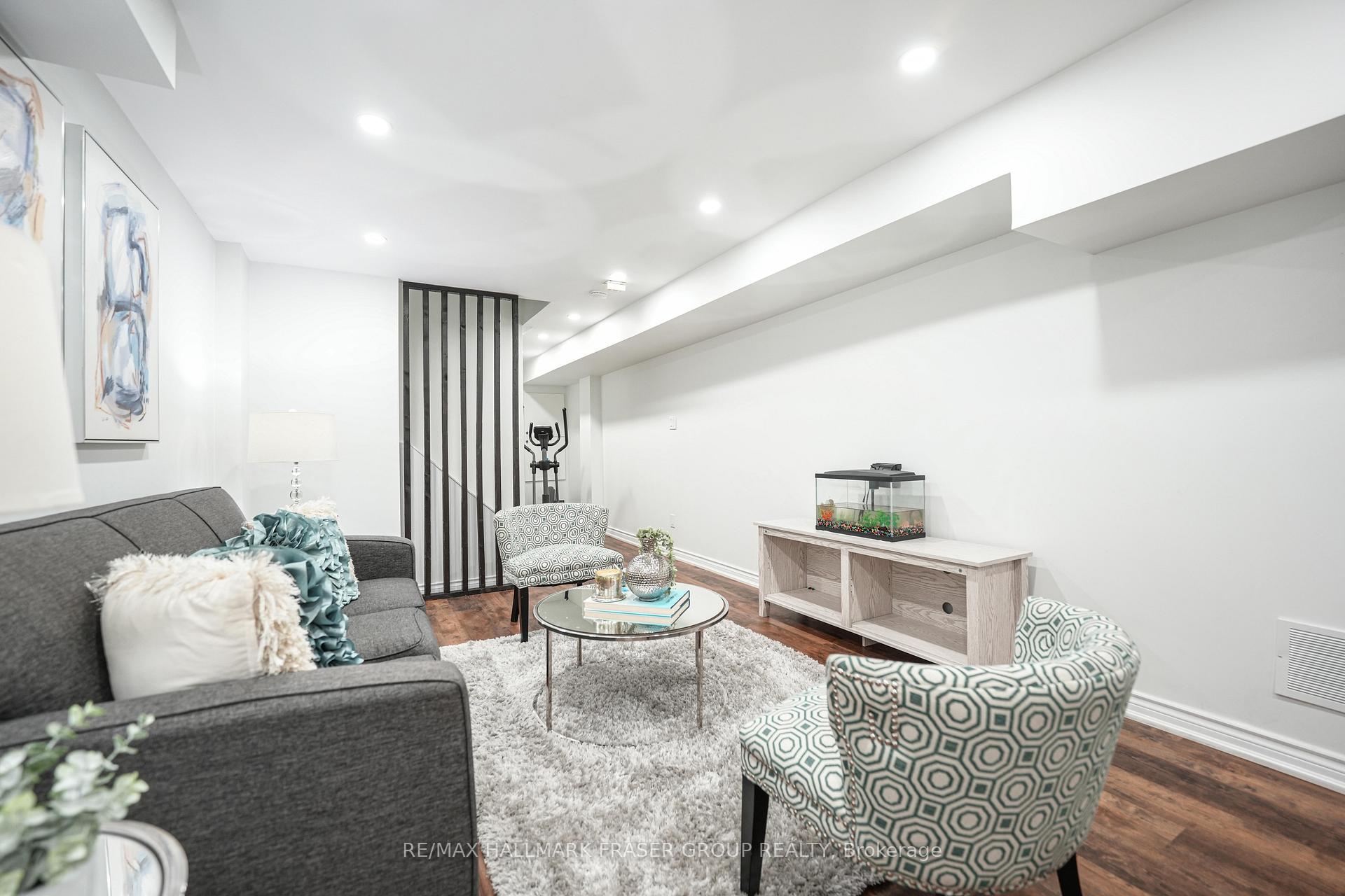 Photo 26 of 73 Torr Lane, Ajax, Central — HOMEH