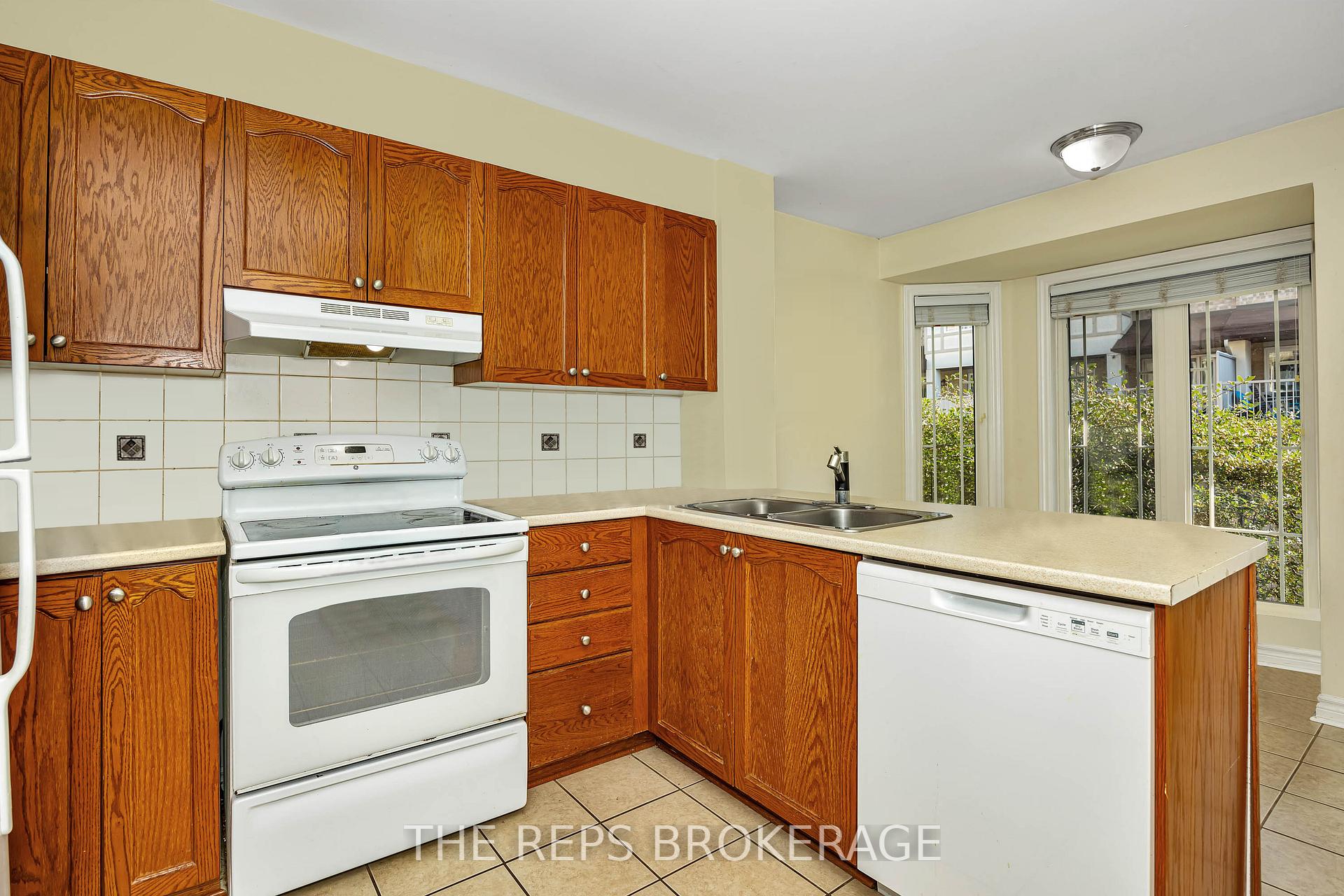 Photo 7 of Unit 40, 148 Paseo Private, Ottawa, Centrepointe — HOMEH