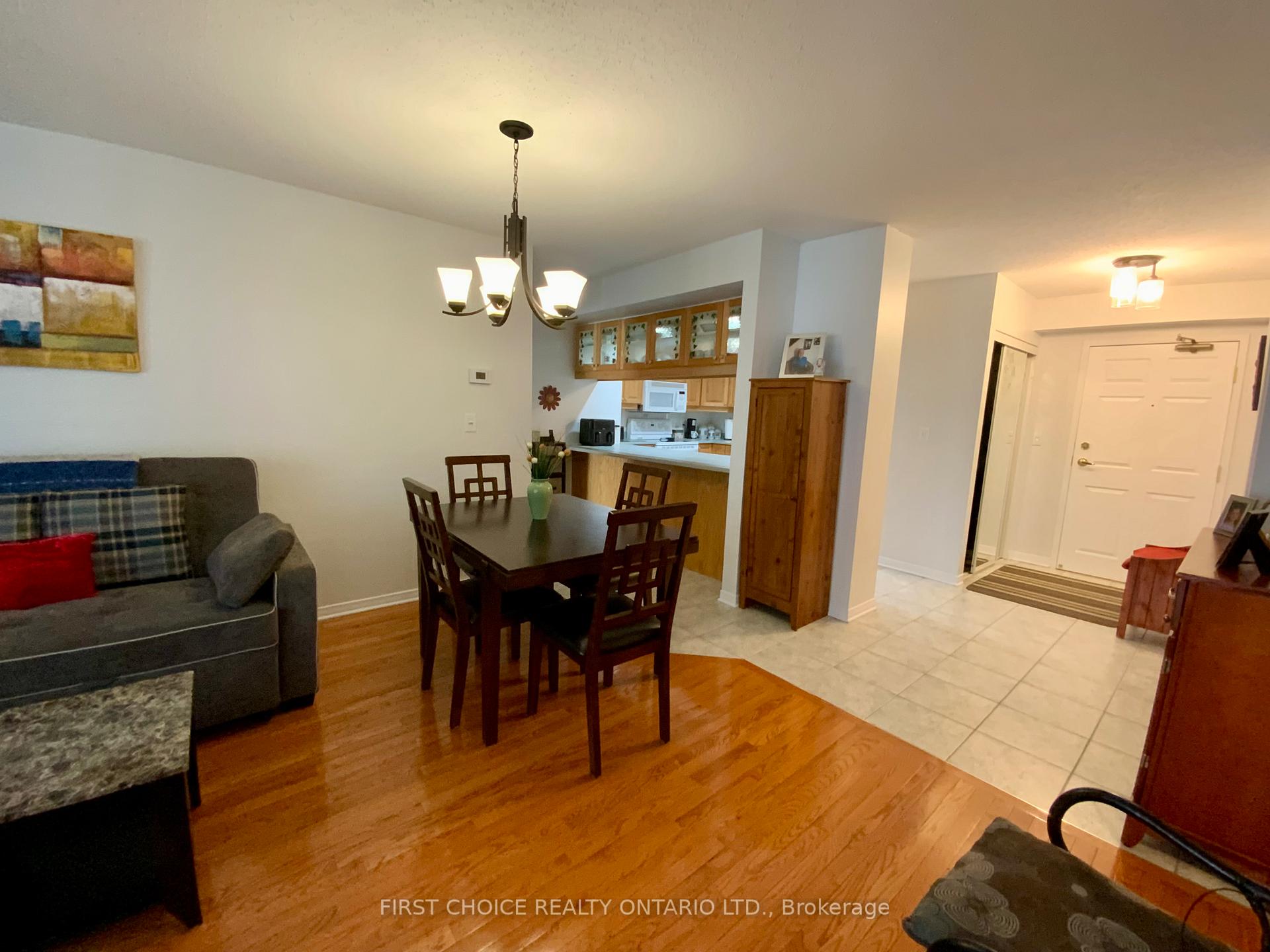 Photo 9 of Unit 304, 320 Centrum Boulevard, Ottawa, Bilberry Creek/Queenswood Heights — HOMEH