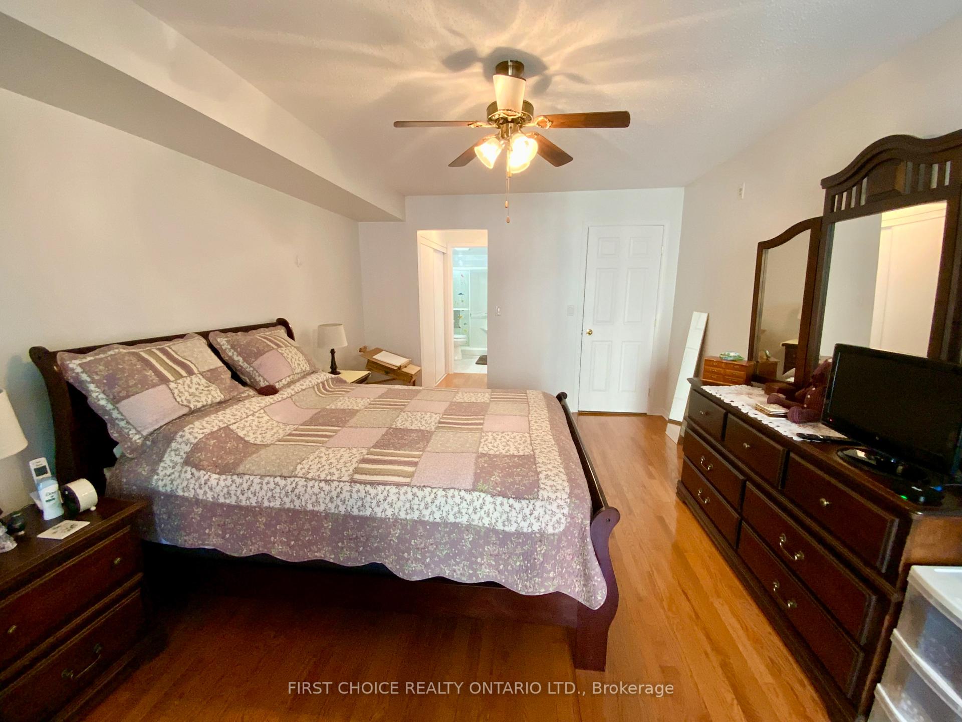 Photo 20 of Unit 304, 320 Centrum Boulevard, Ottawa, Bilberry Creek/Queenswood Heights — HOMEH
