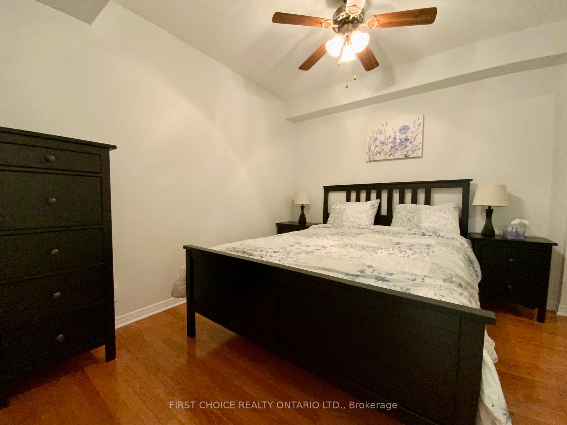 Photo 24 of Unit 304, 320 Centrum Boulevard, Ottawa, Bilberry Creek/Queenswood Heights — HOMEH