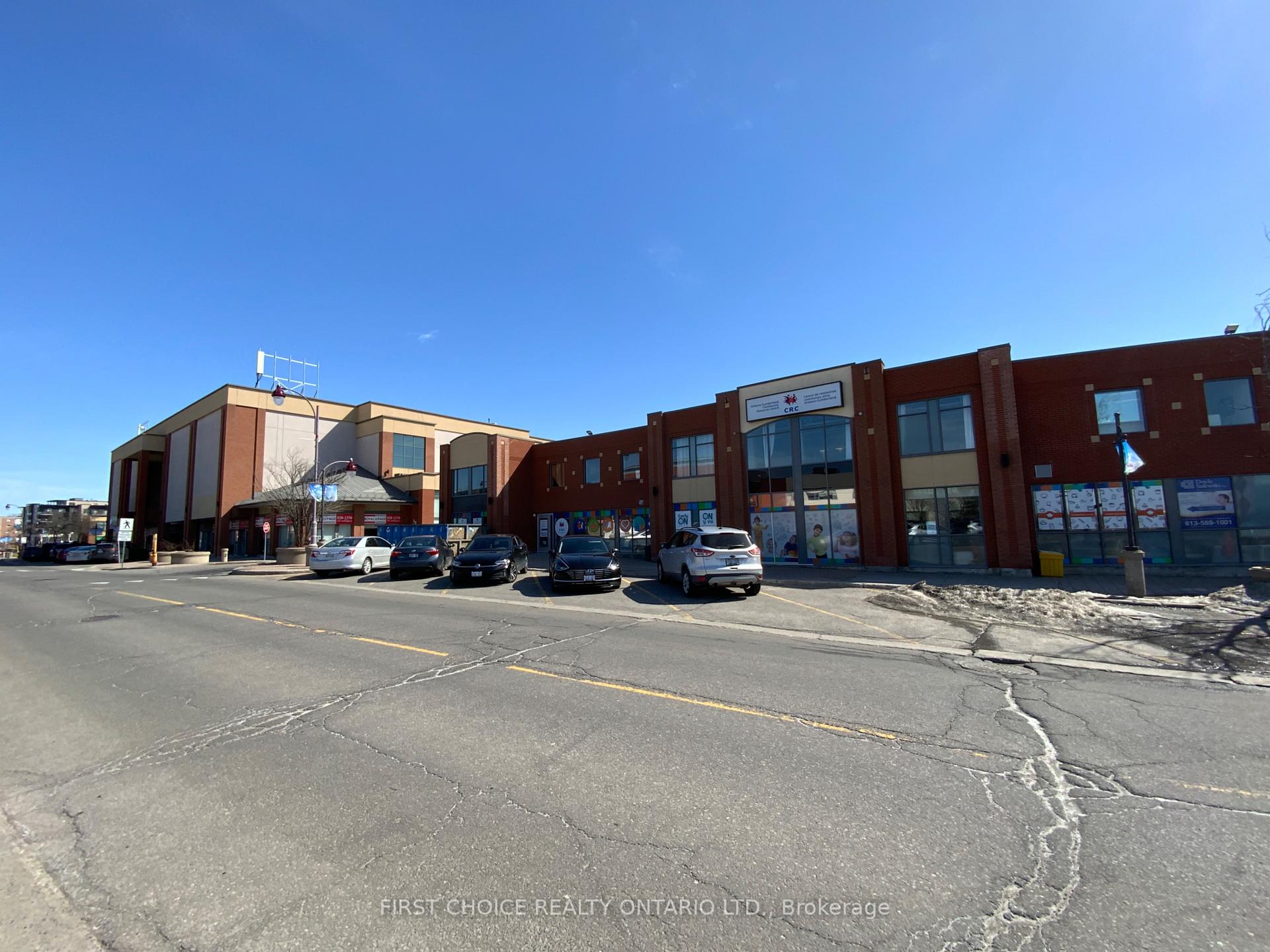 Photo 32 of Unit 304, 320 Centrum Boulevard, Ottawa, Bilberry Creek/Queenswood Heights — HOMEH