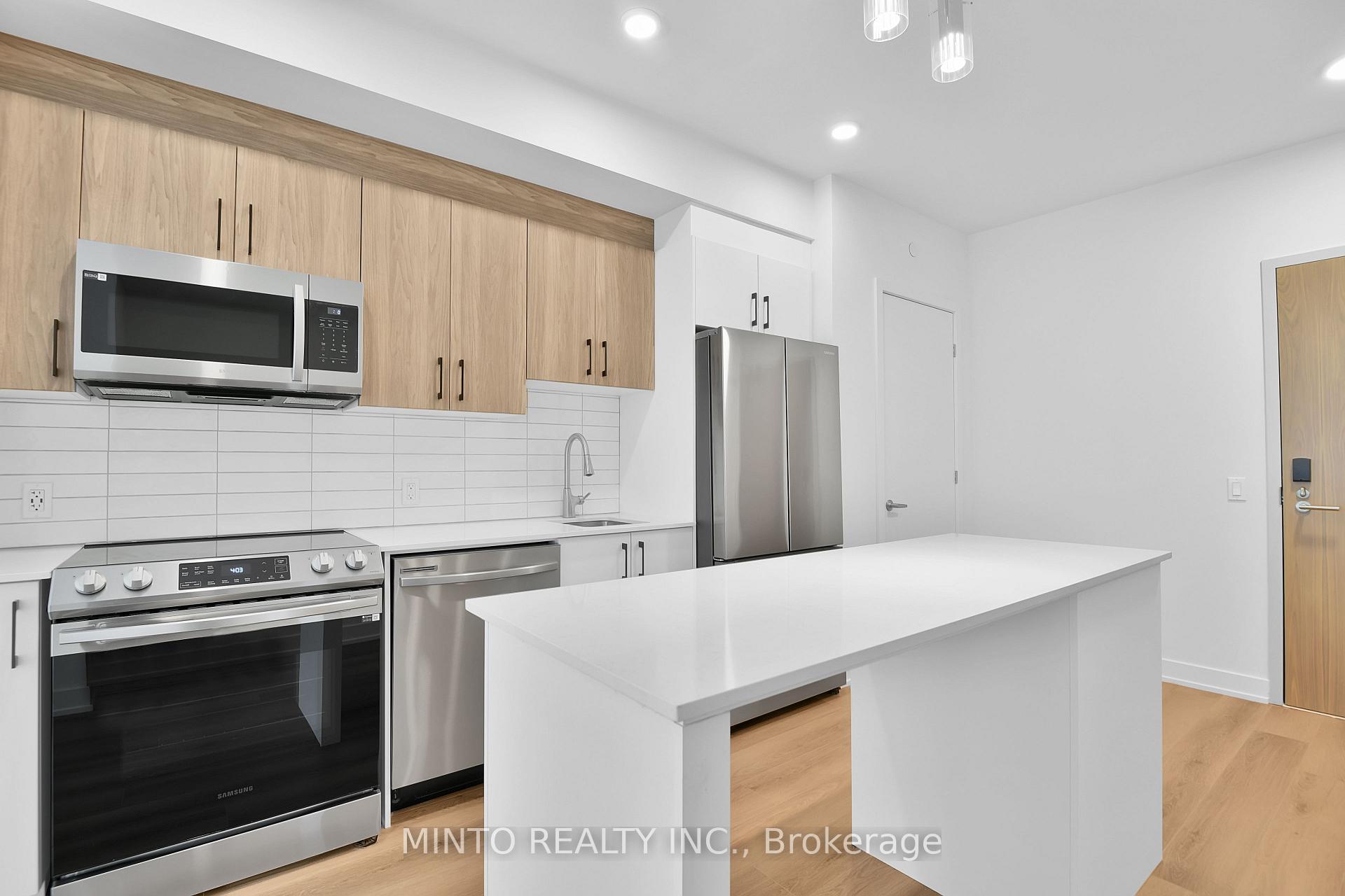 Photo 13 of Unit 204, 88 Beechwood Avenue, Ottawa, Vanier — HOMEH