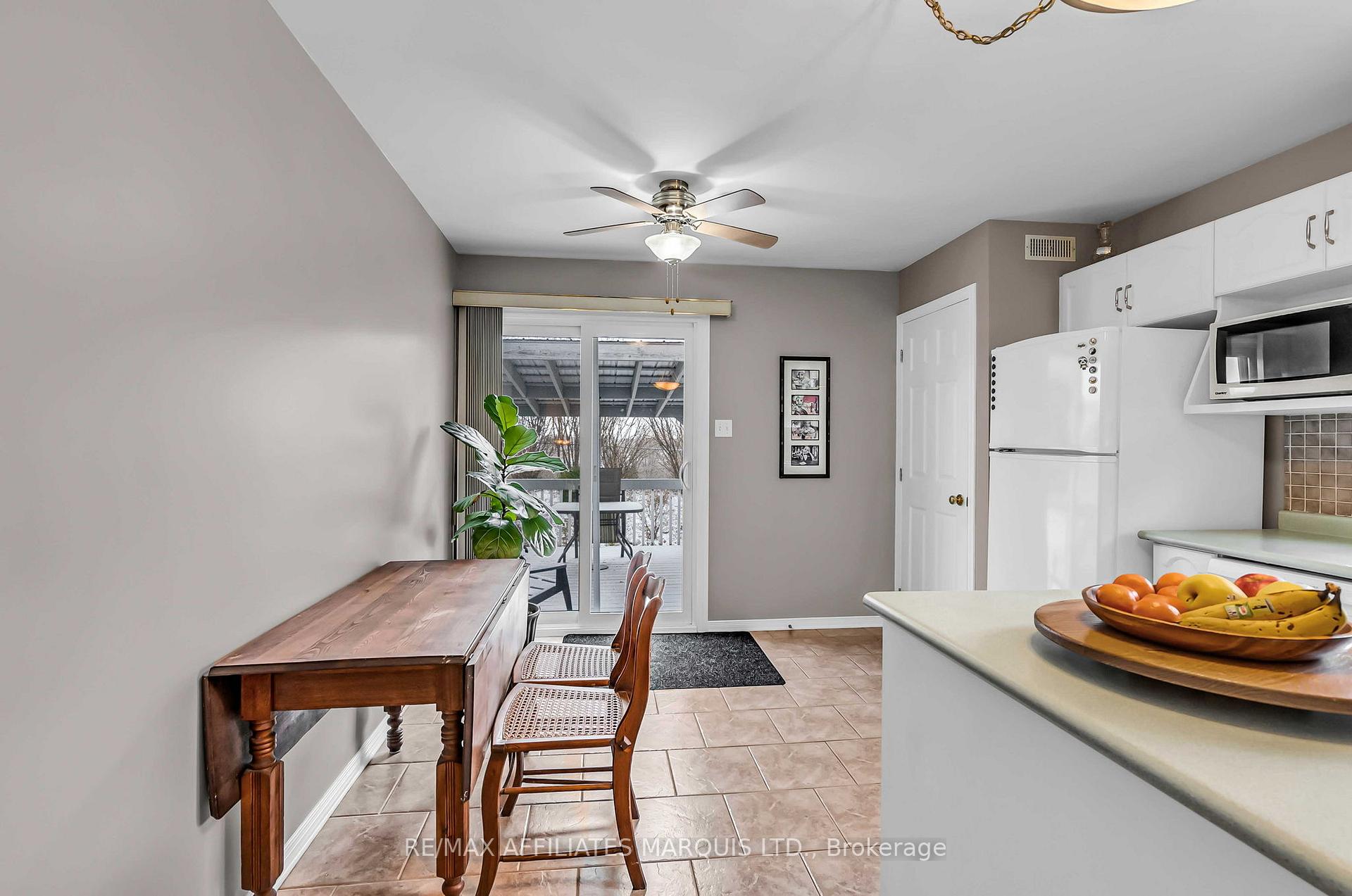 Photo 7 of 213 Northwoods Crescent, Cornwall — HOMEH