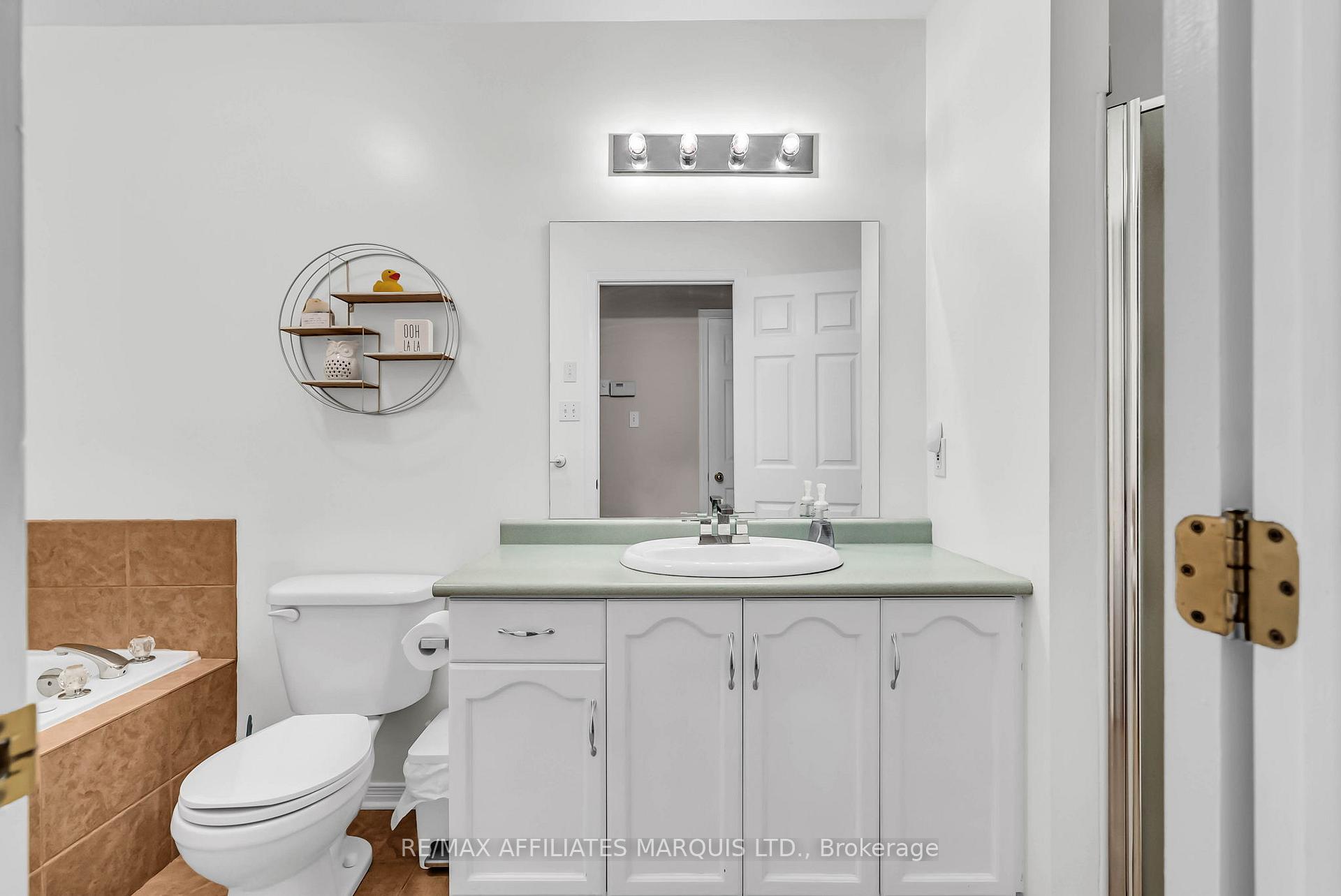 Photo 14 of 213 Northwoods Crescent, Cornwall — HOMEH