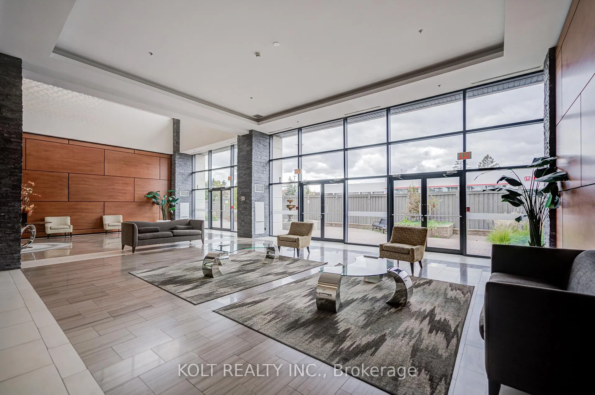 Photo 6 of Unit PH1013, 24 Woodstream Boulevard, Vaughan, Vaughan Grove — HOMEH