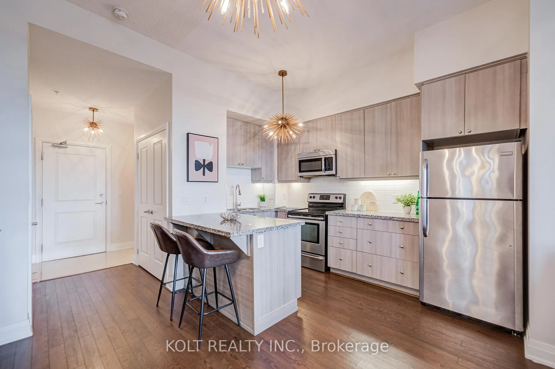 Photo 11 of Unit PH1013, 24 Woodstream Boulevard, Vaughan, Vaughan Grove — HOMEH