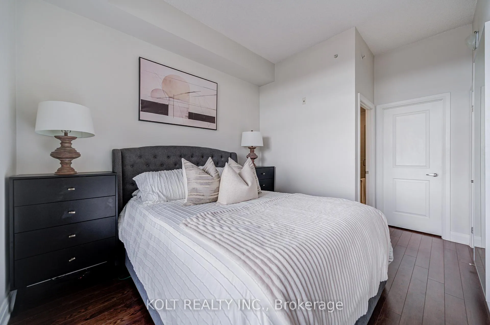Photo 27 of Unit PH1013, 24 Woodstream Boulevard, Vaughan, Vaughan Grove — HOMEH