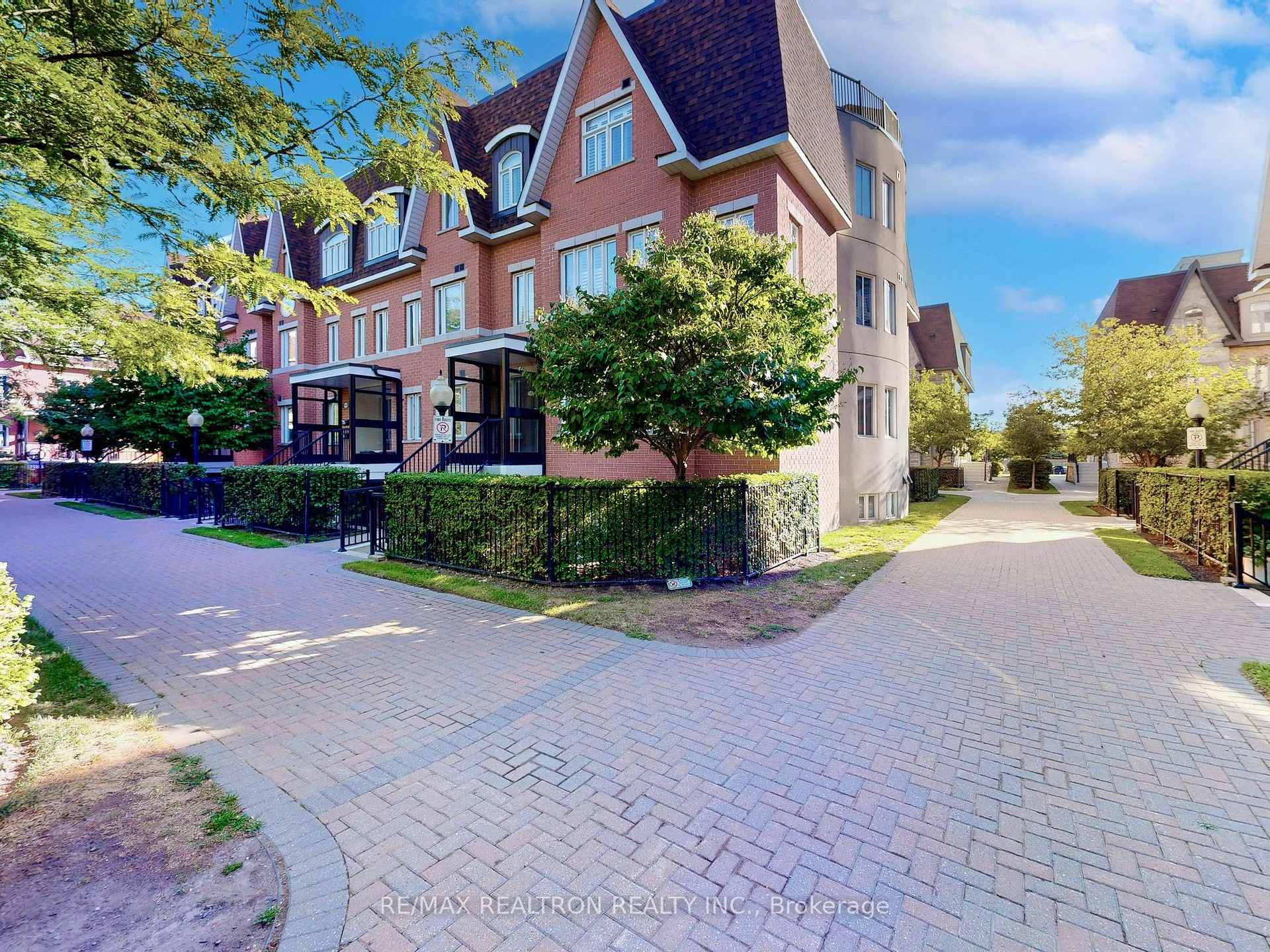 Photo 1 of Unit 366, 314 John Street, Markham, Aileen-Willowbrook — HOMEH