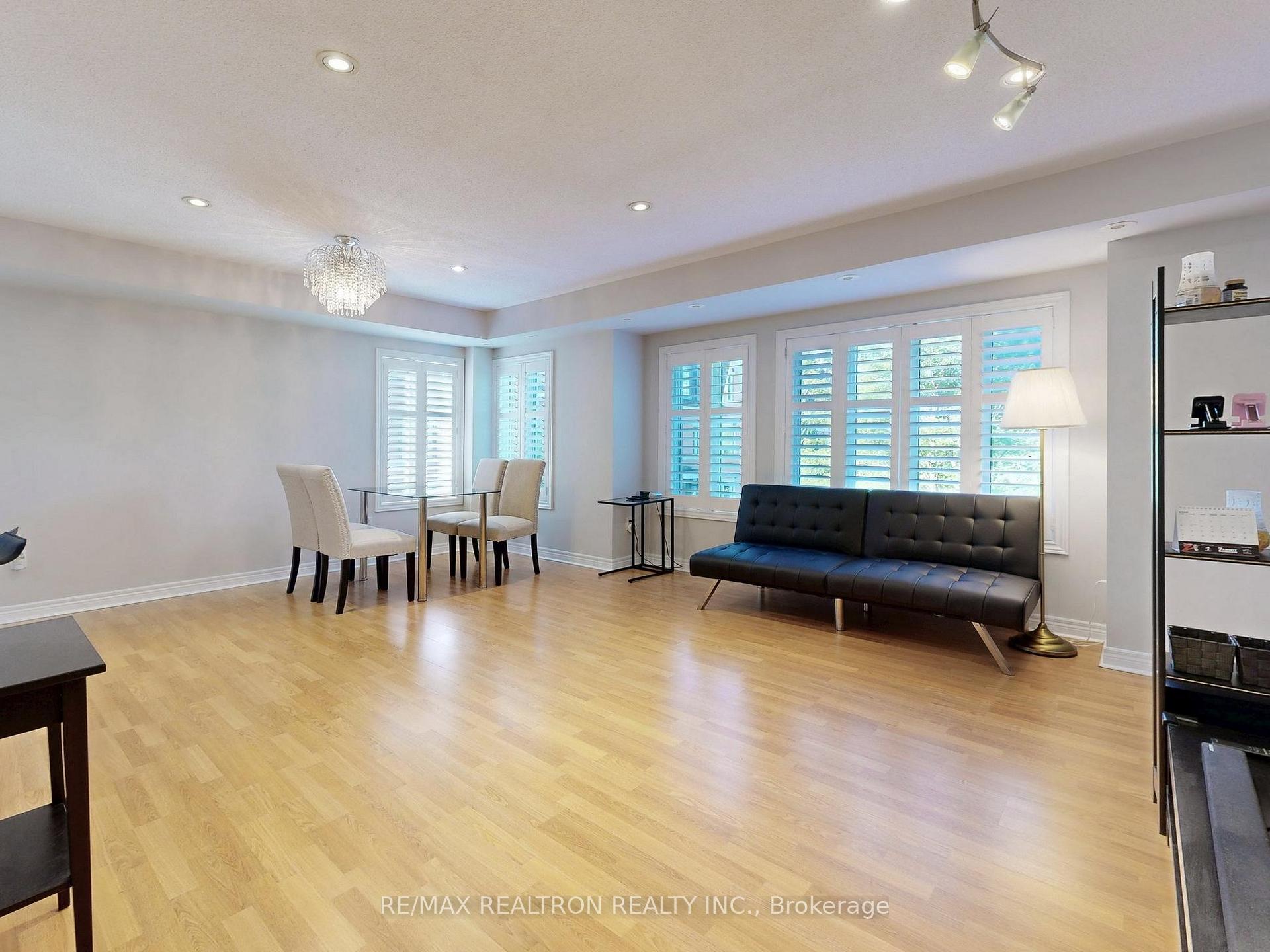 Photo 9 of Unit 366, 314 John Street, Markham, Aileen-Willowbrook — HOMEH