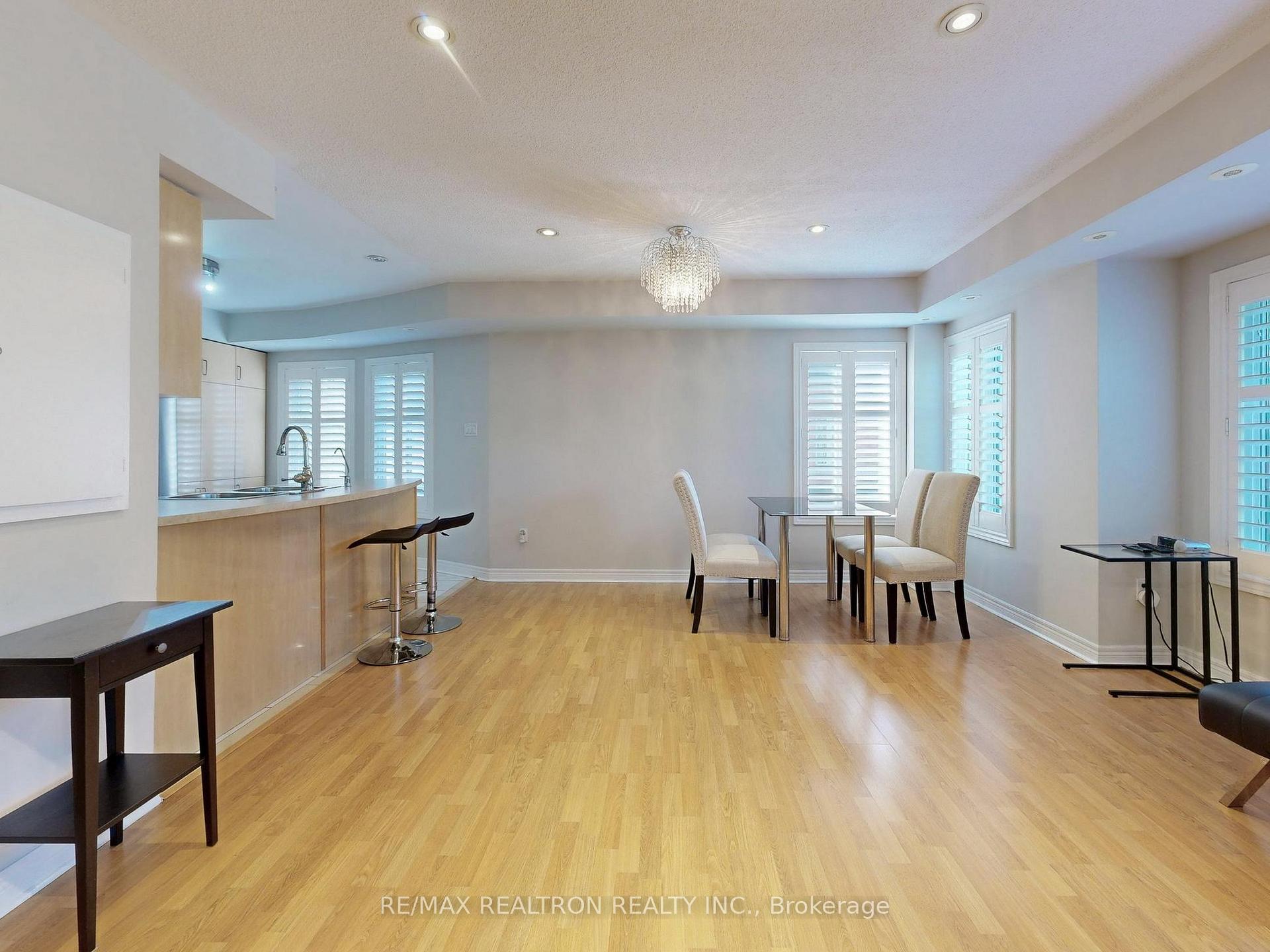 Photo 10 of Unit 366, 314 John Street, Markham, Aileen-Willowbrook — HOMEH