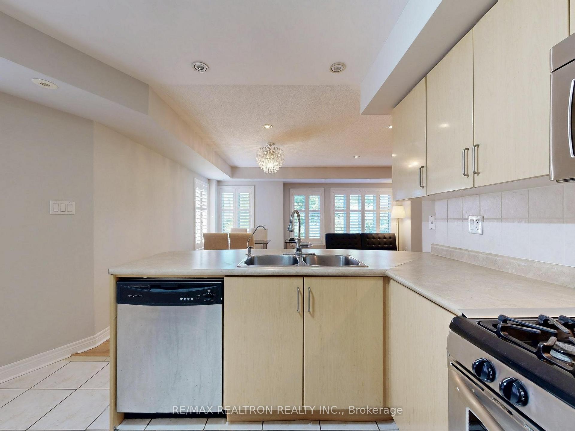 Photo 23 of Unit 366, 314 John Street, Markham, Aileen-Willowbrook — HOMEH