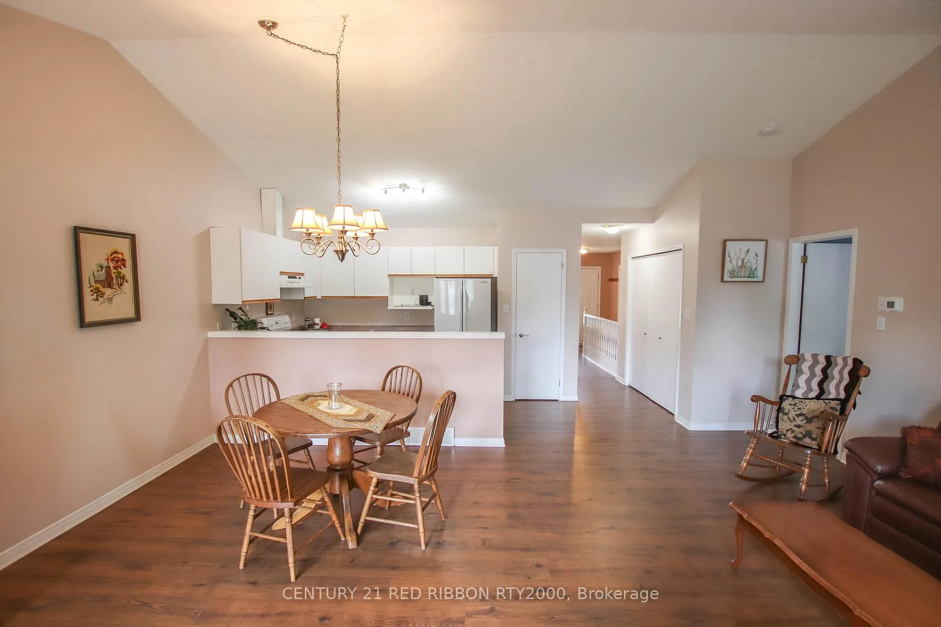 Photo 10 of Unit 17, 375 Scott Street E, Strathroy-Caradoc, SE — HOMEH